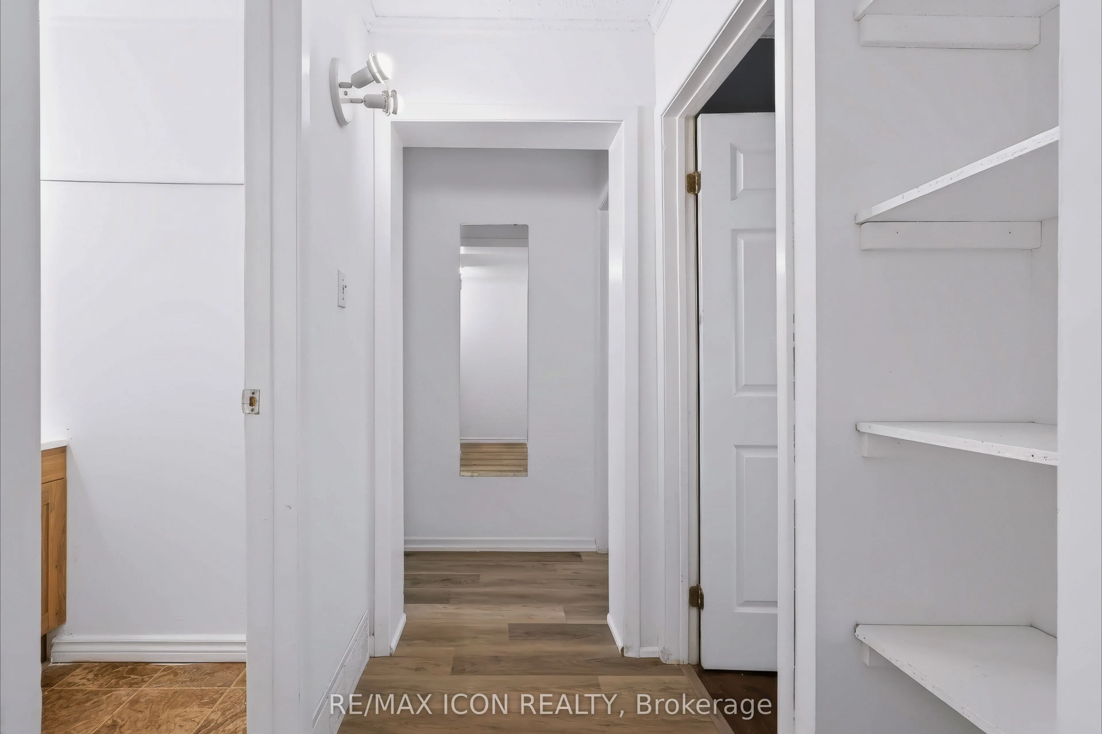 121 University Avenue E #102