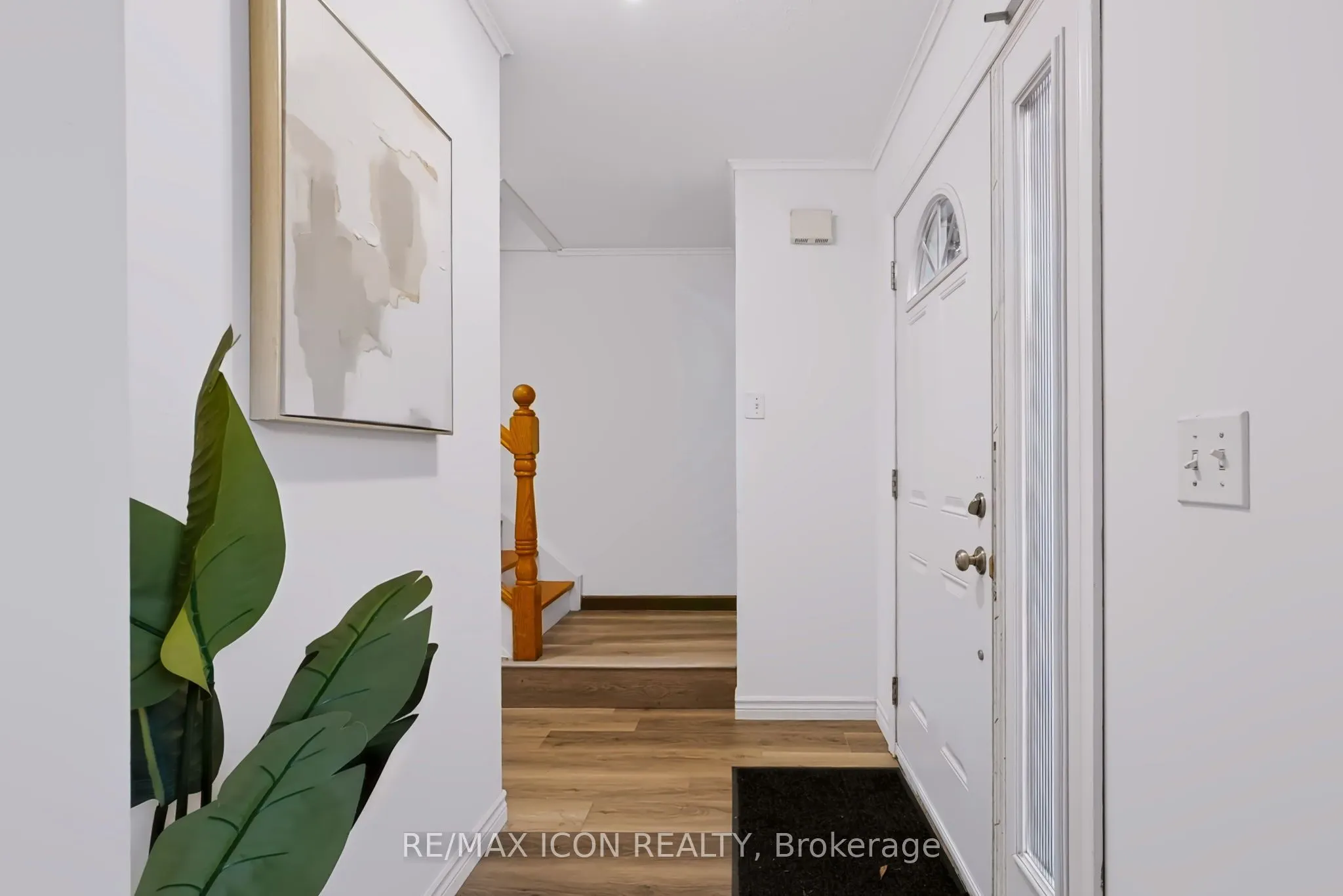 121 University Avenue E #102