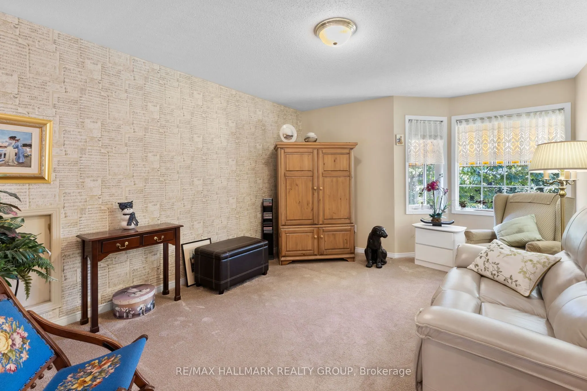 2093 AUBURN RIDGE Drive
