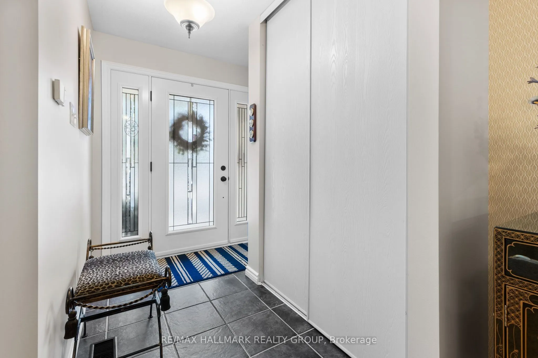 2093 AUBURN RIDGE Drive