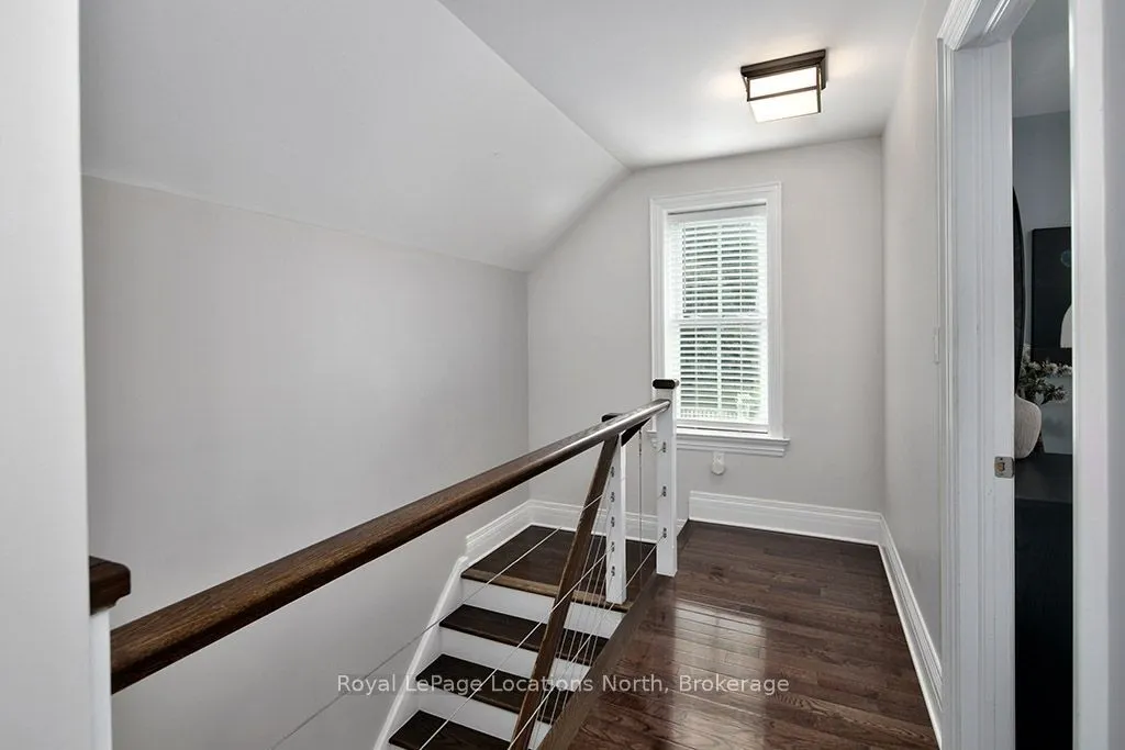 97 Bruce Street S