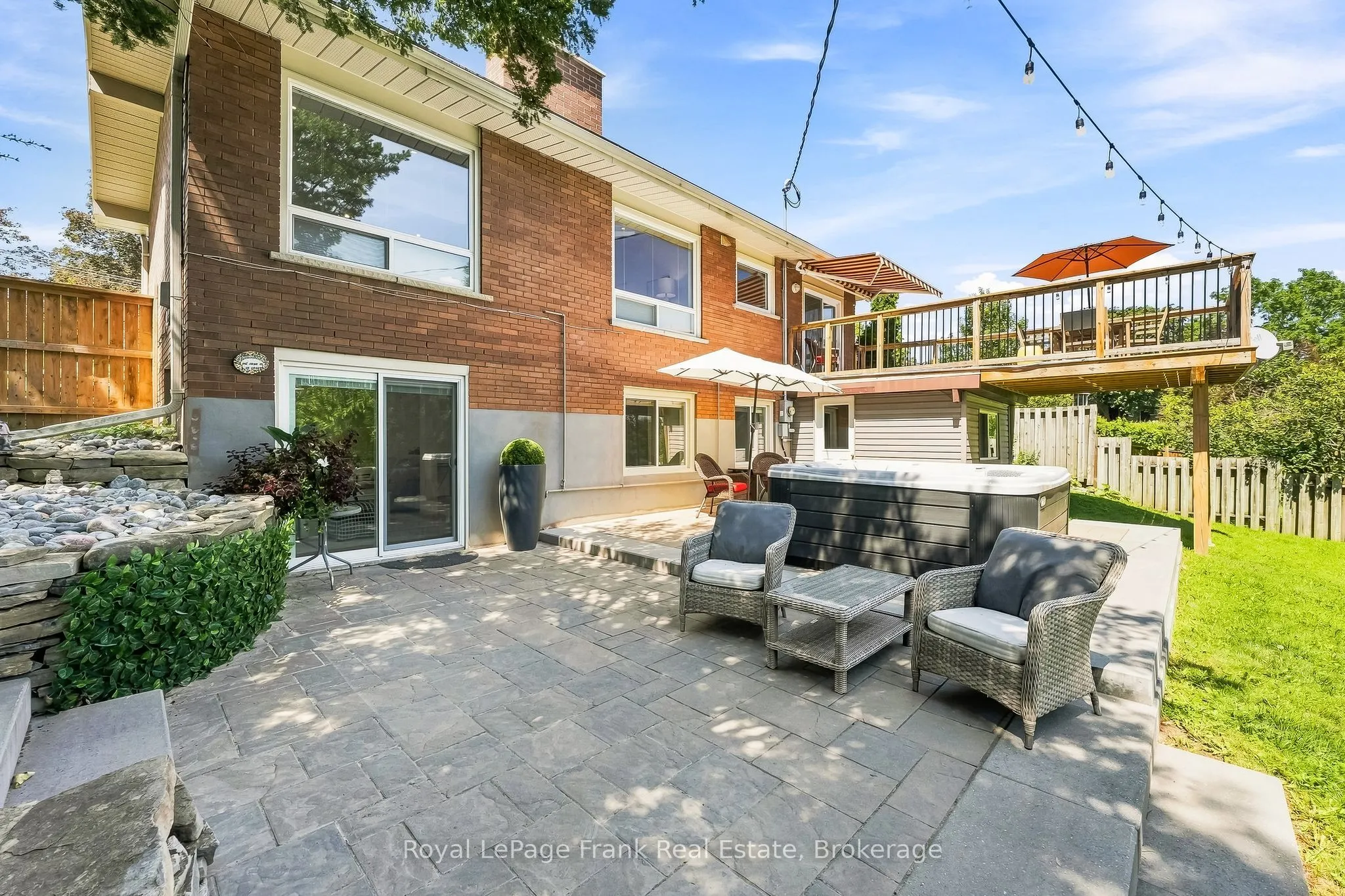 2 Crestwood Avenue