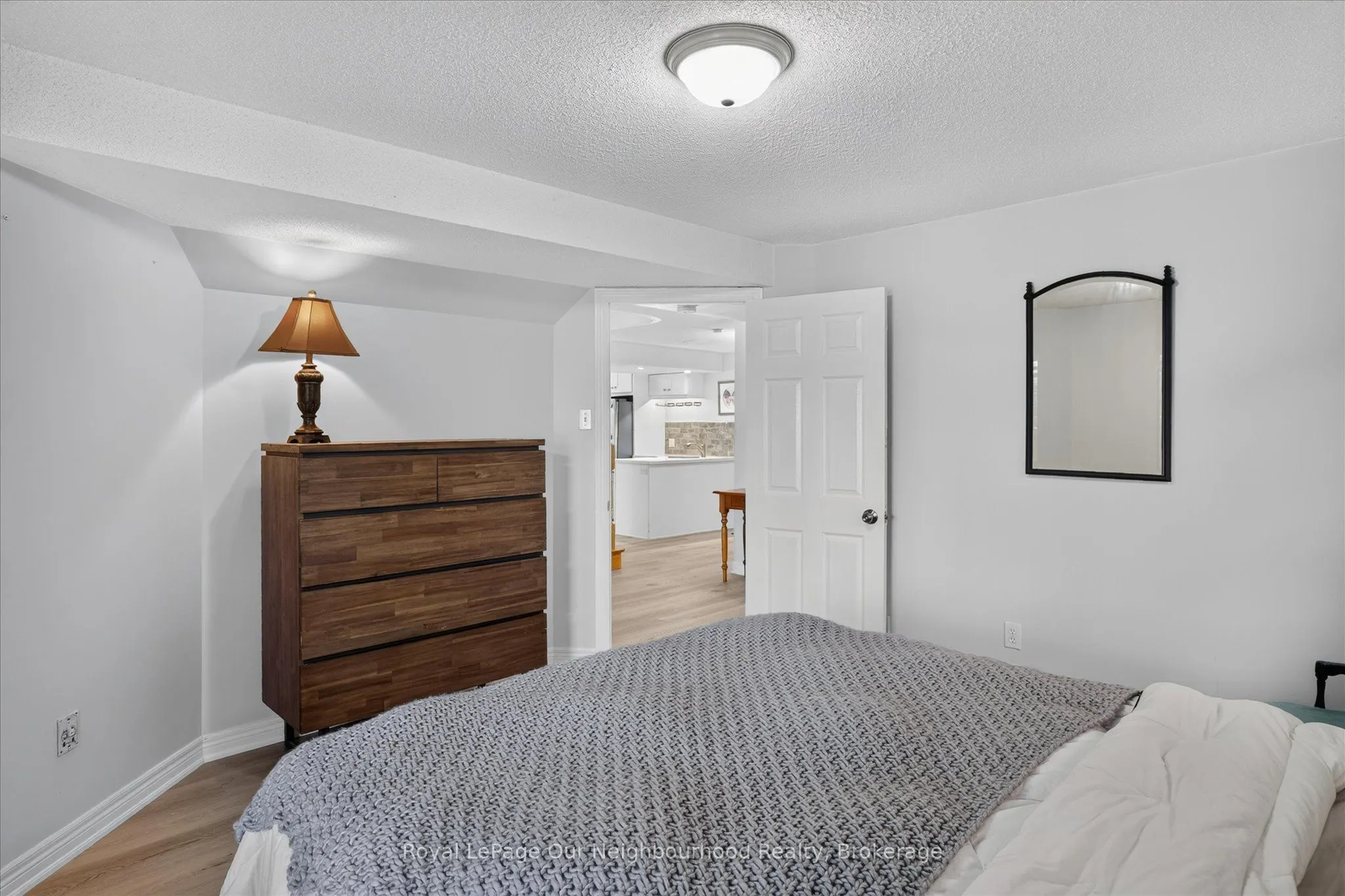 1072 Silverdale Road