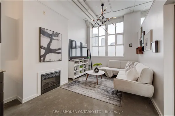 410 King Street W