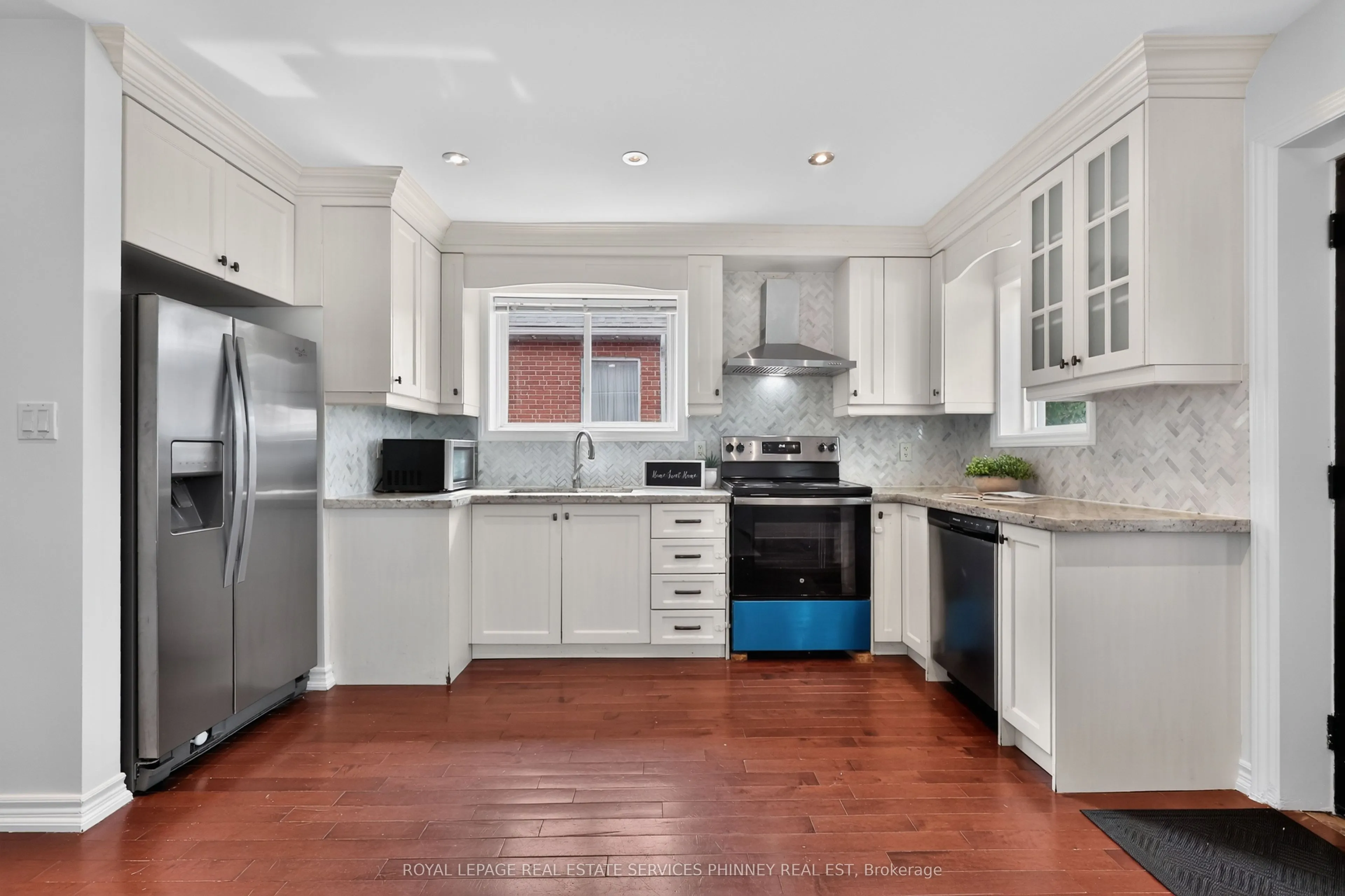 245 Glenholme Avenue