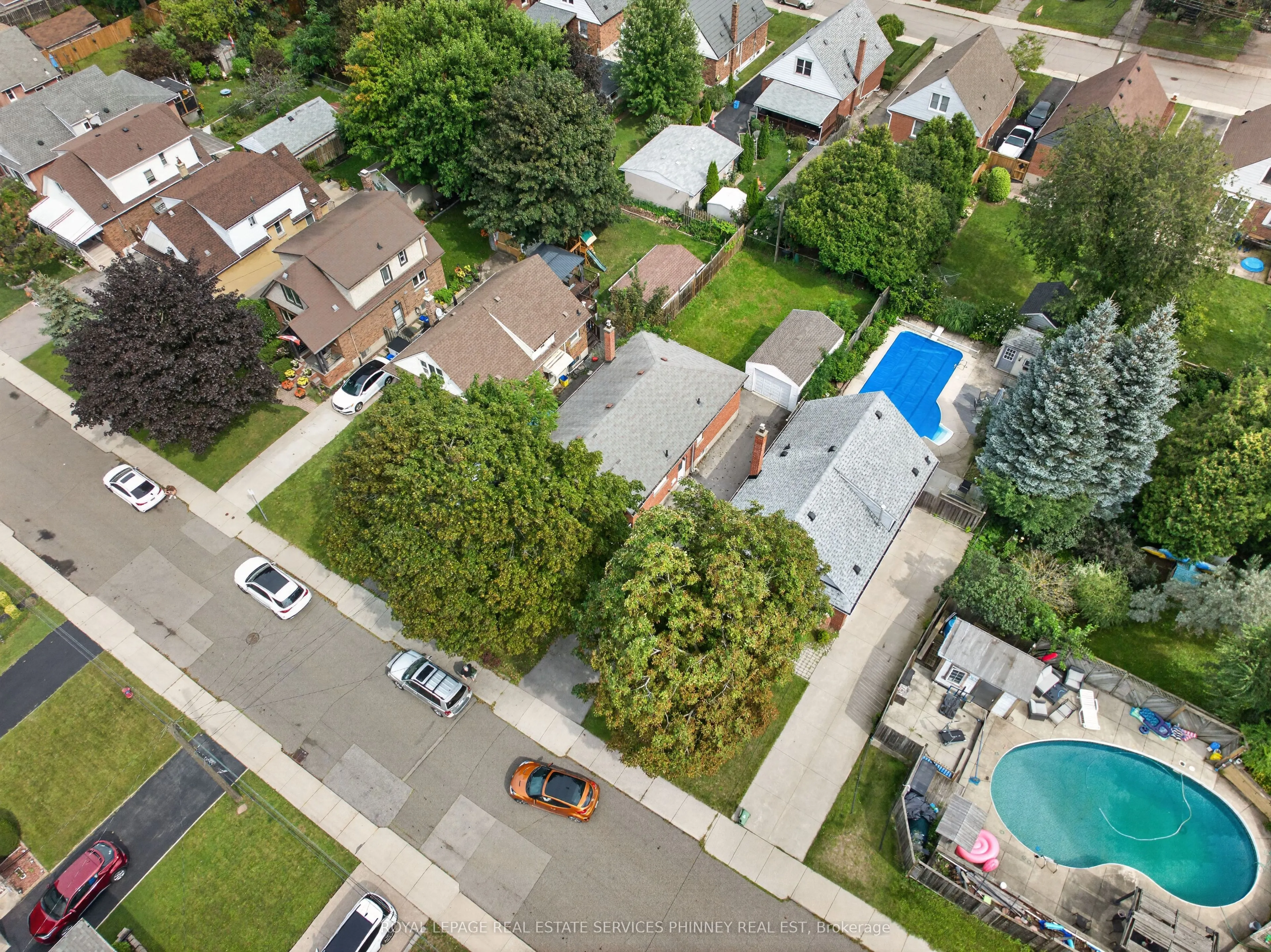 245 Glenholme Avenue