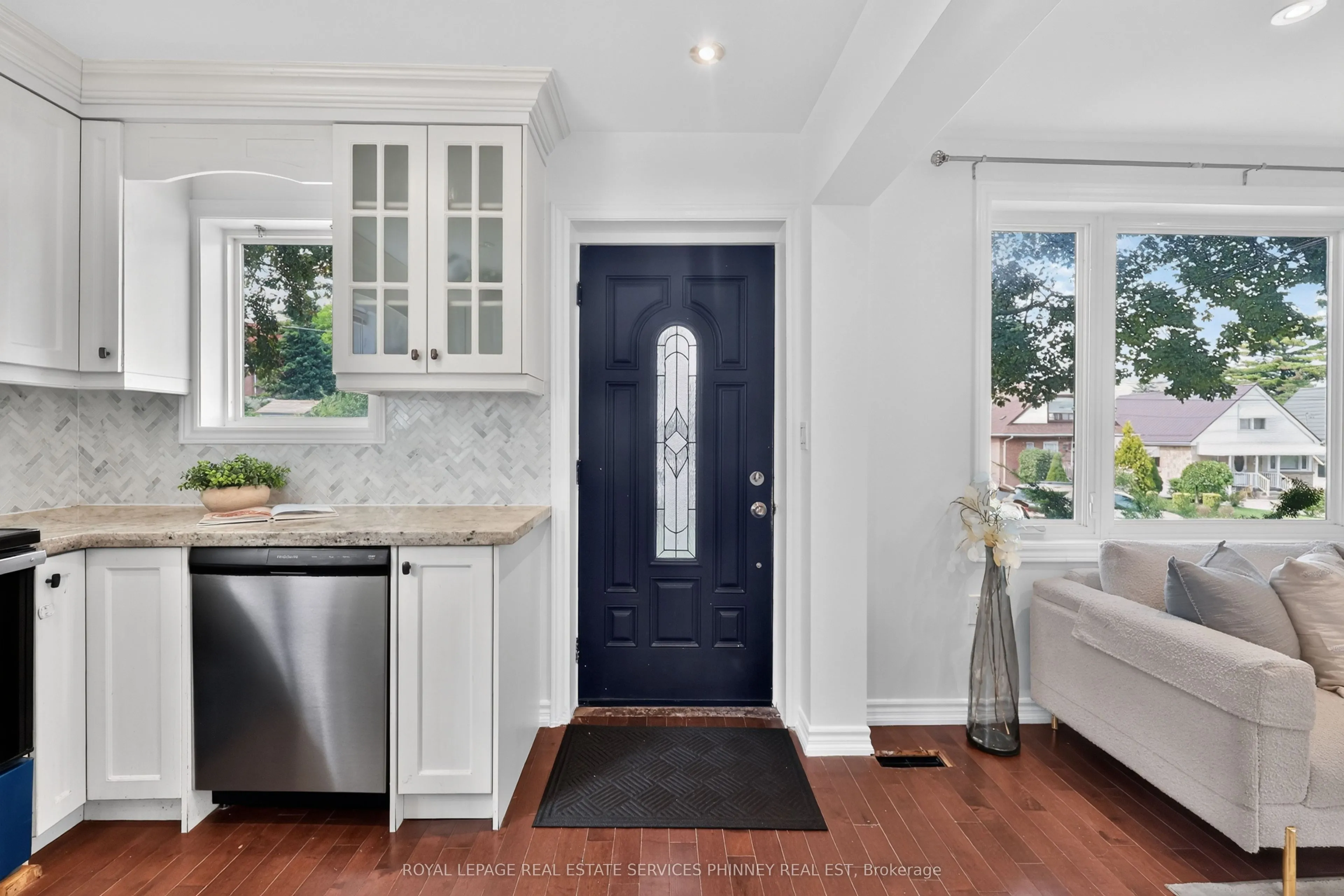 245 Glenholme Avenue