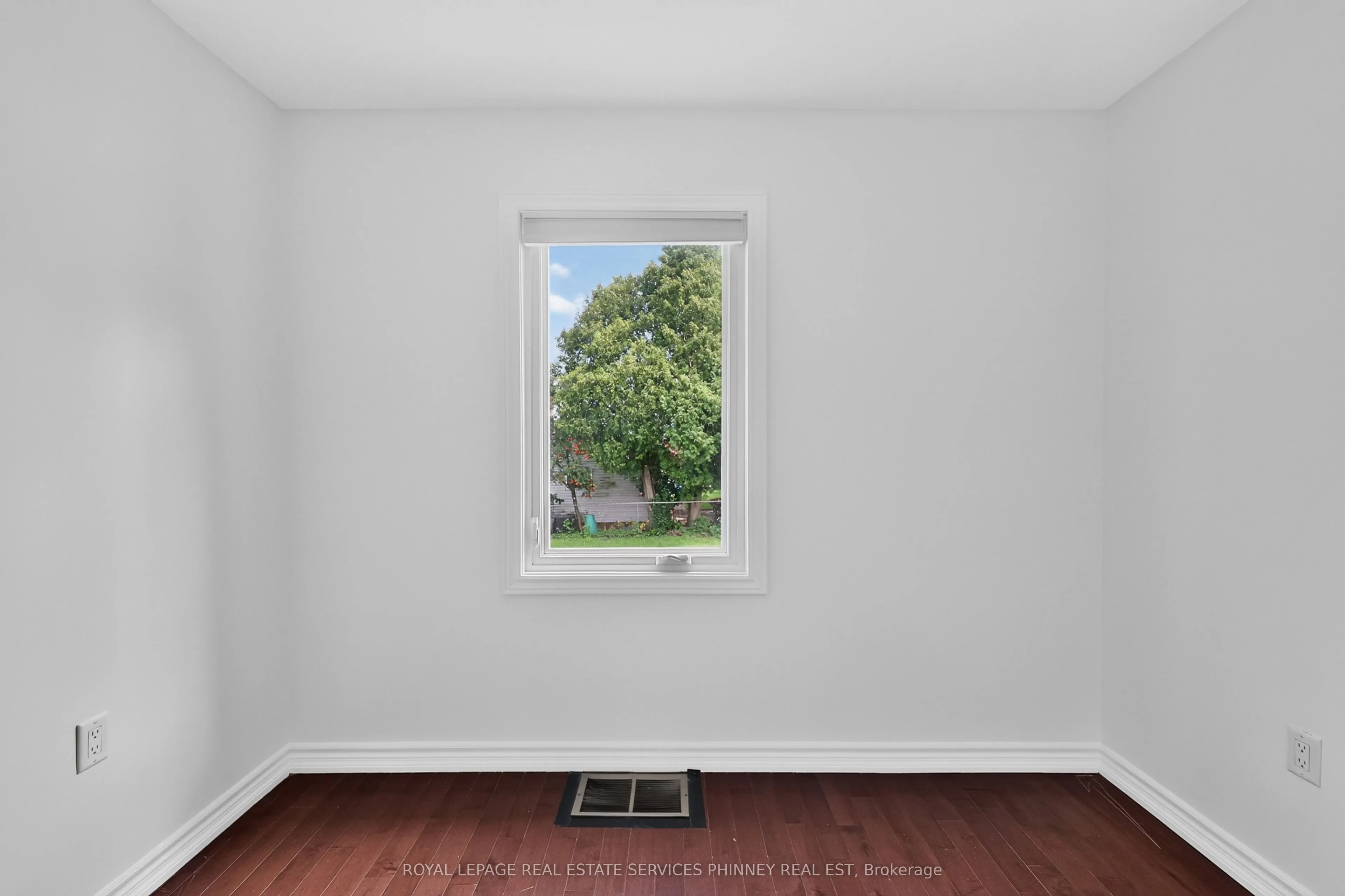 245 Glenholme Avenue