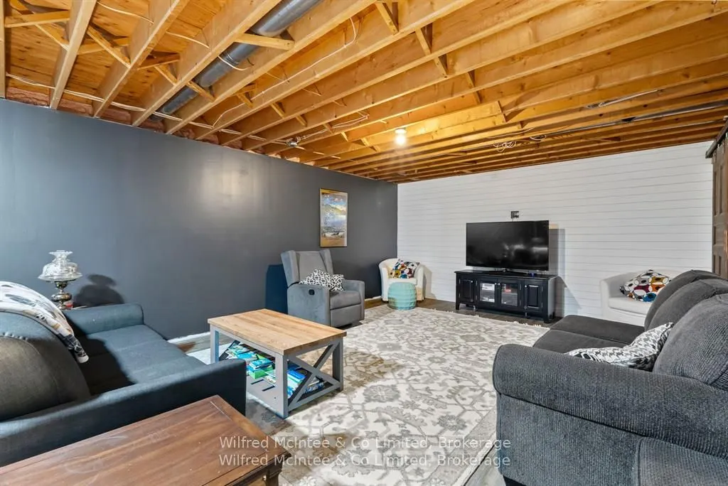 442289 Concession 21