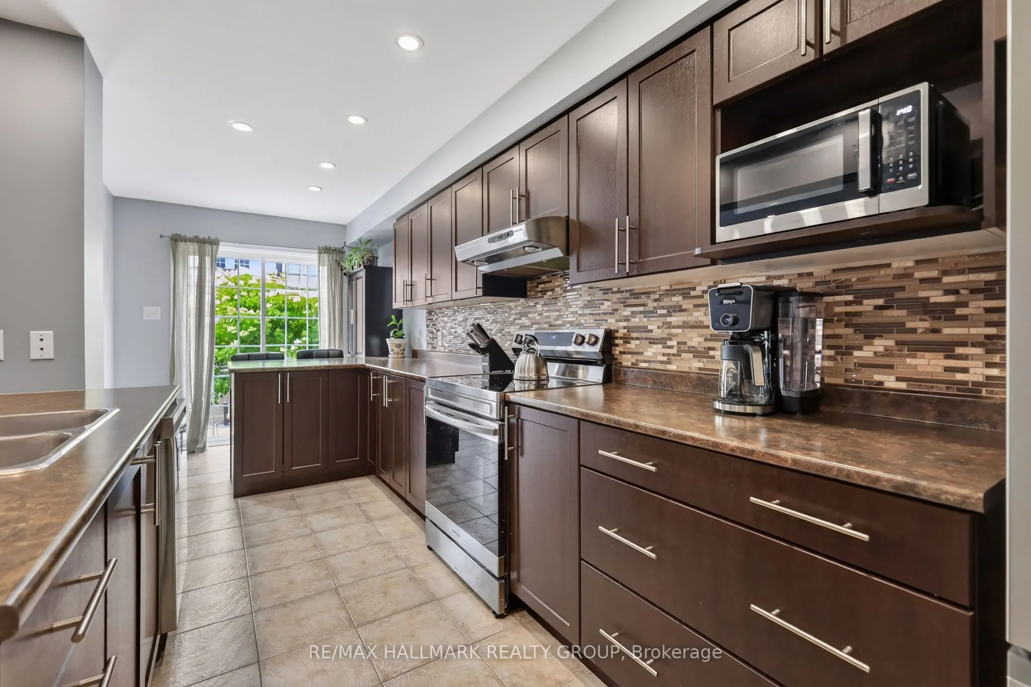 316 Aldworth Private