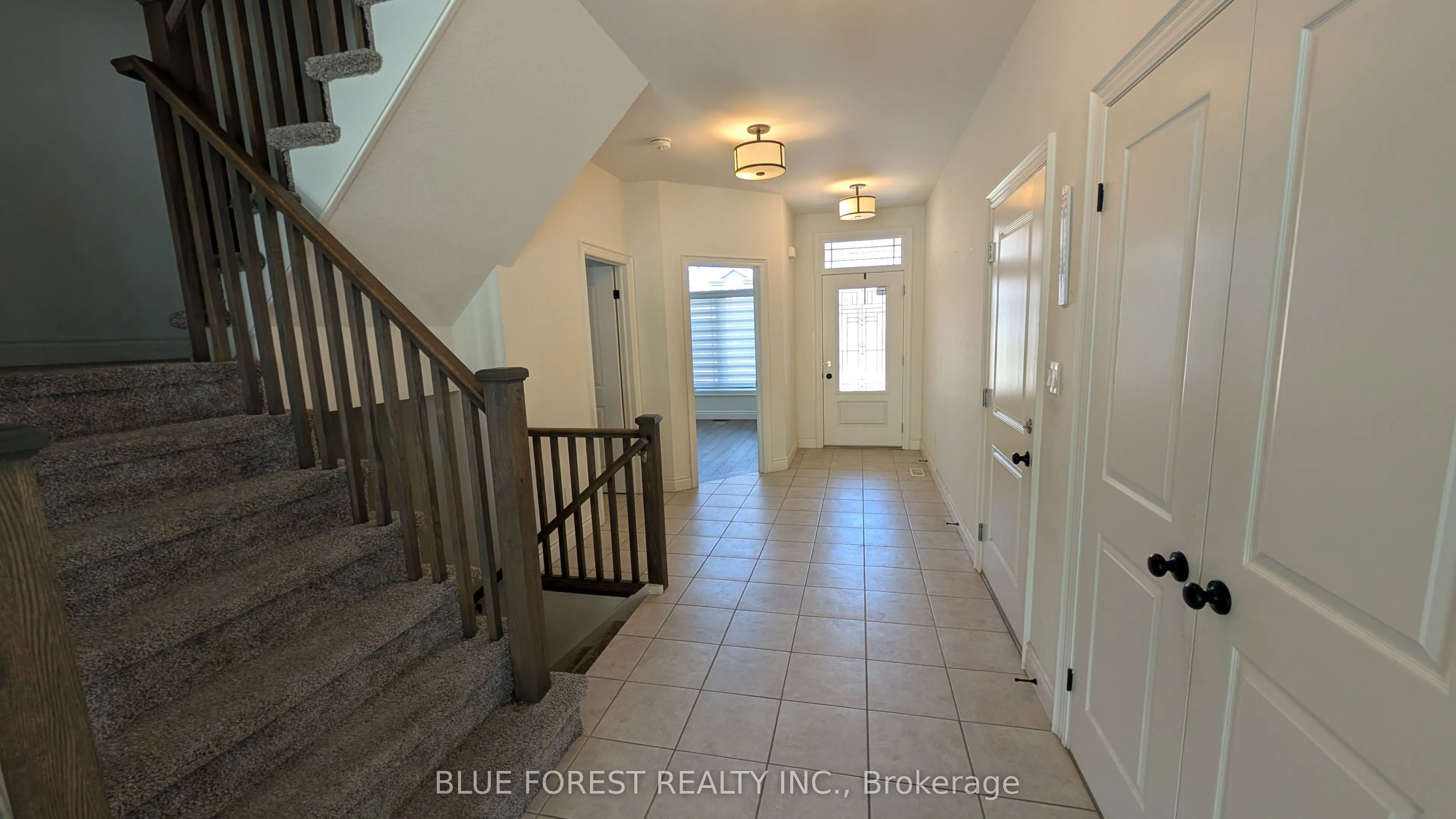 30 Thames Springs Crescent