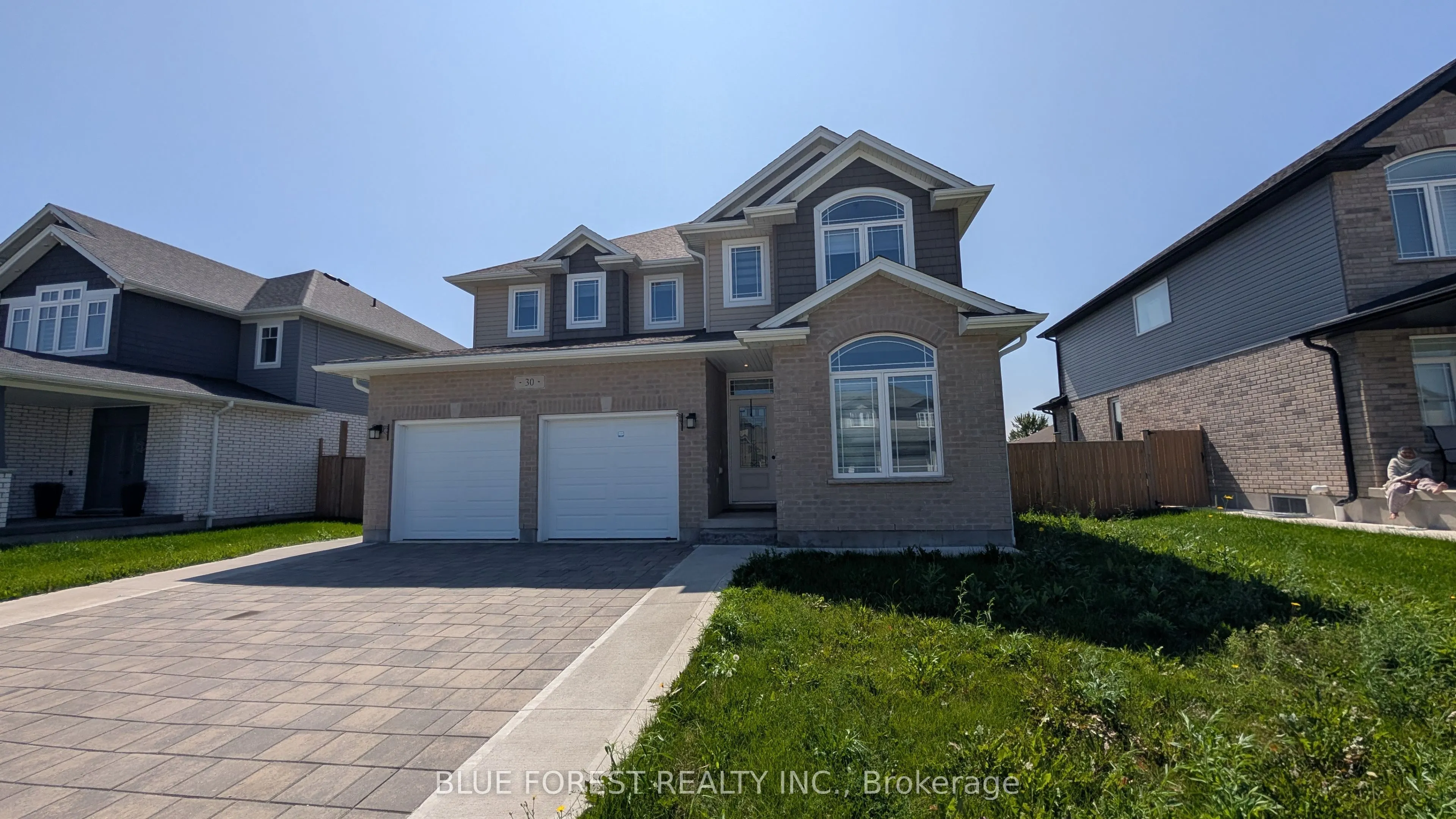 30 Thames Springs Crescent