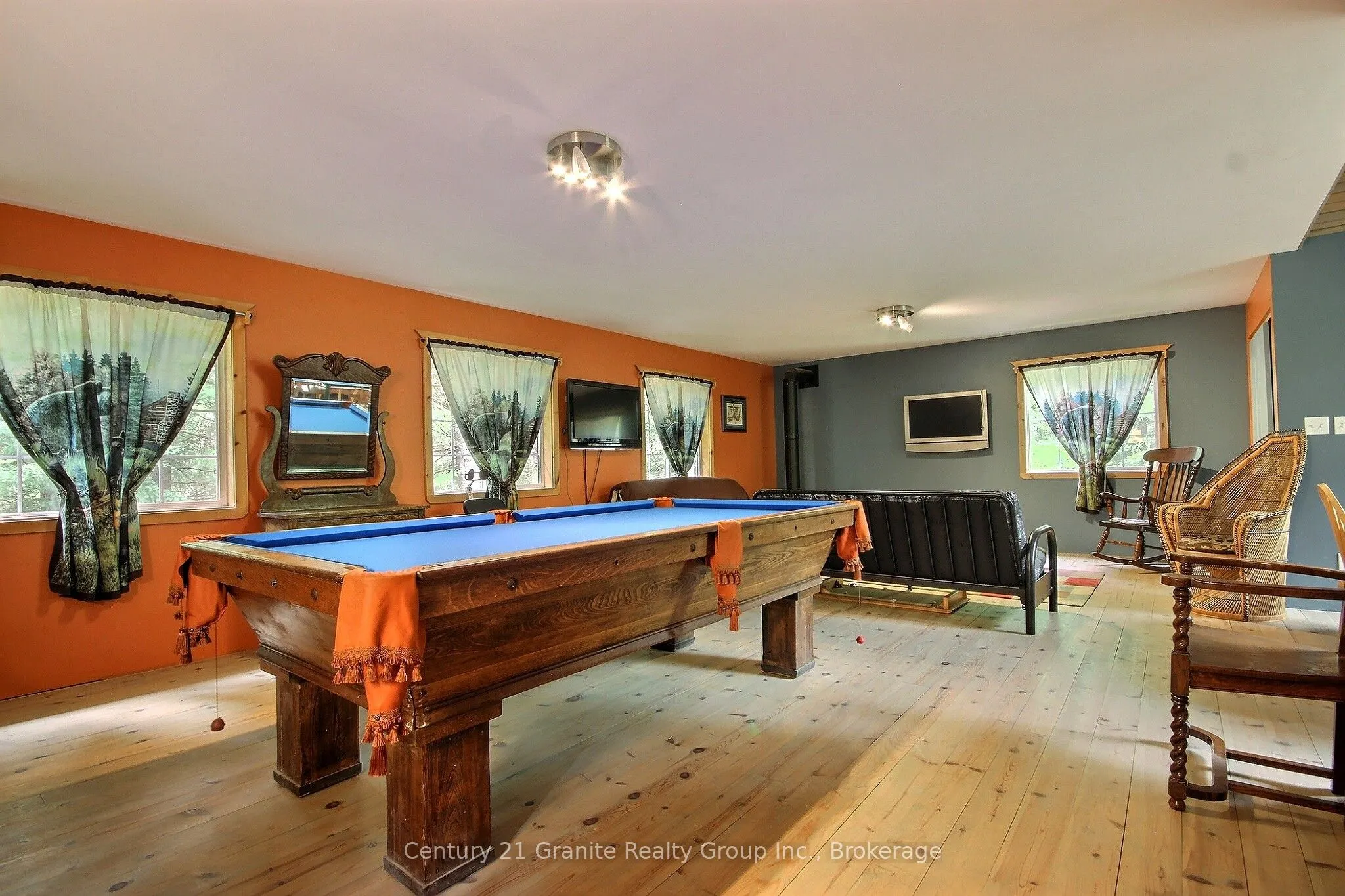 1082 Green Lake Road