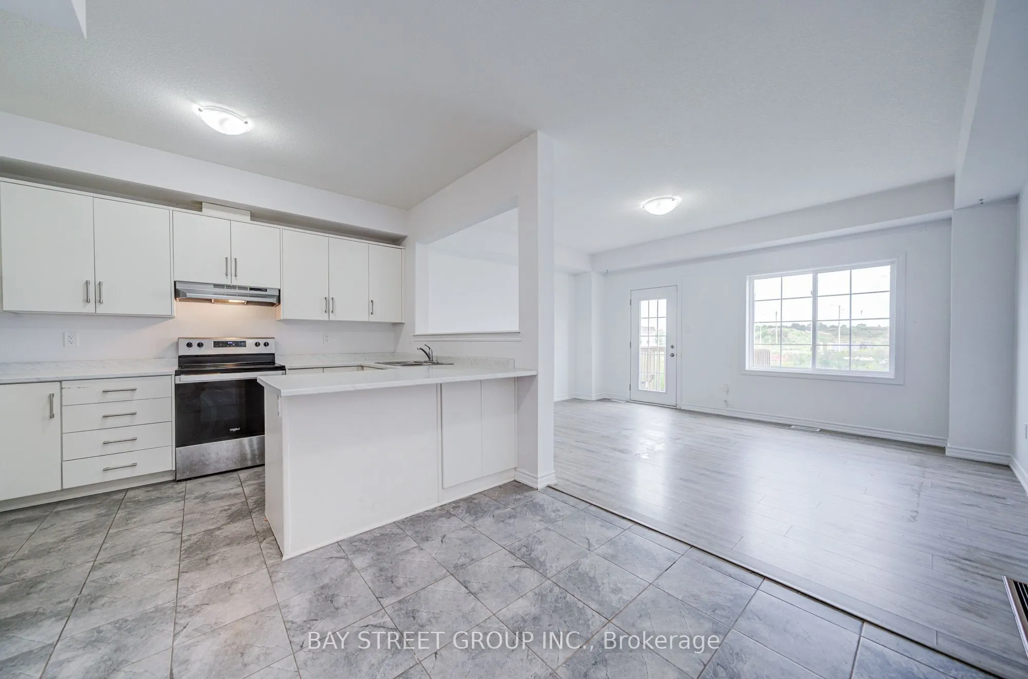 10 Elsegood Drive
