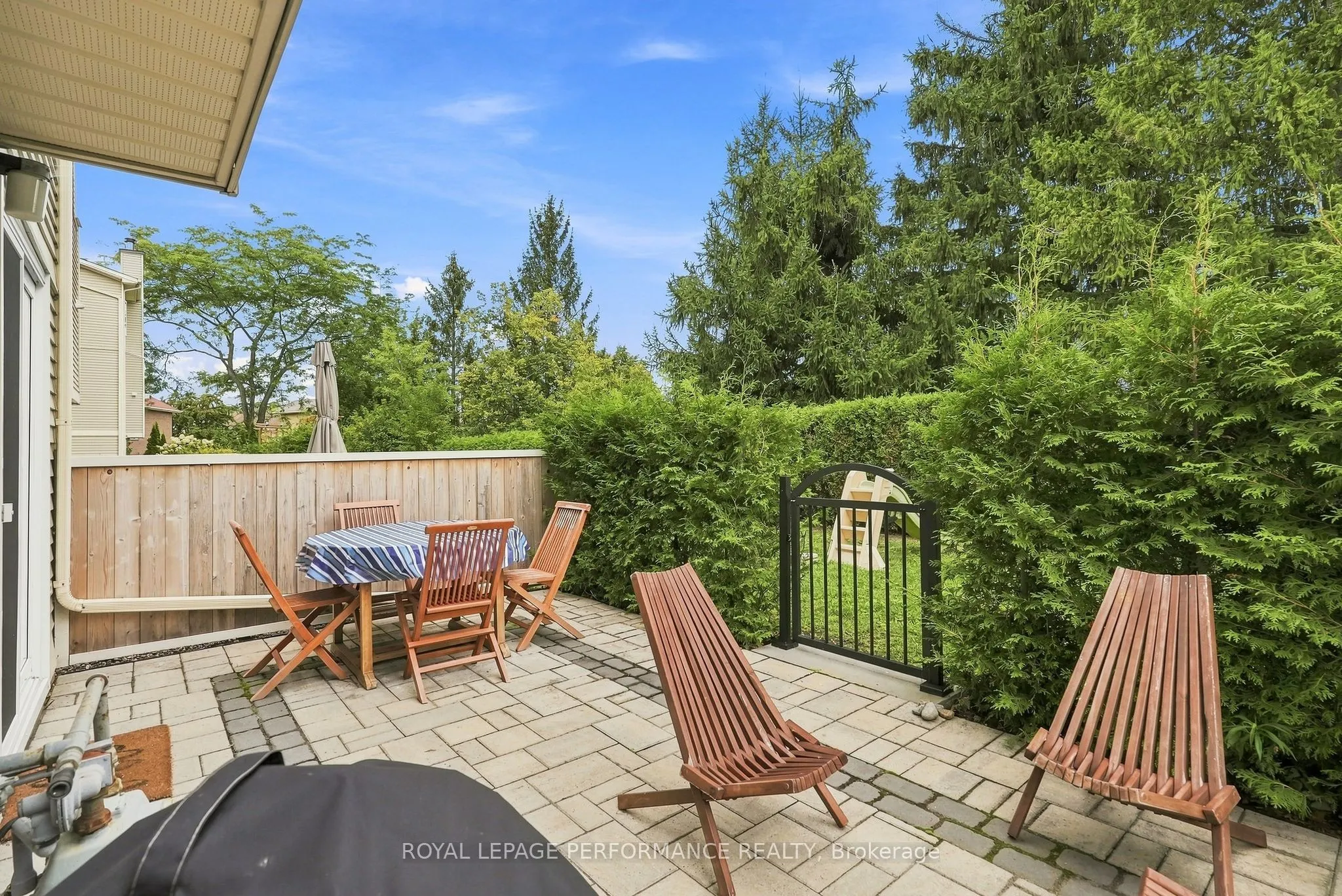 1992 Summerfields Crescent #30