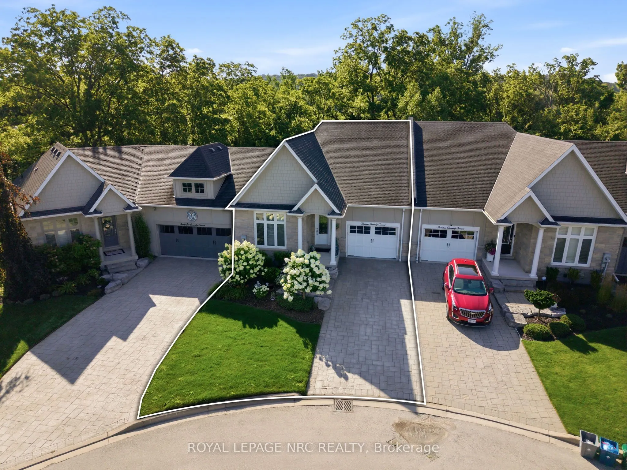 19 Stoneridge Crescent