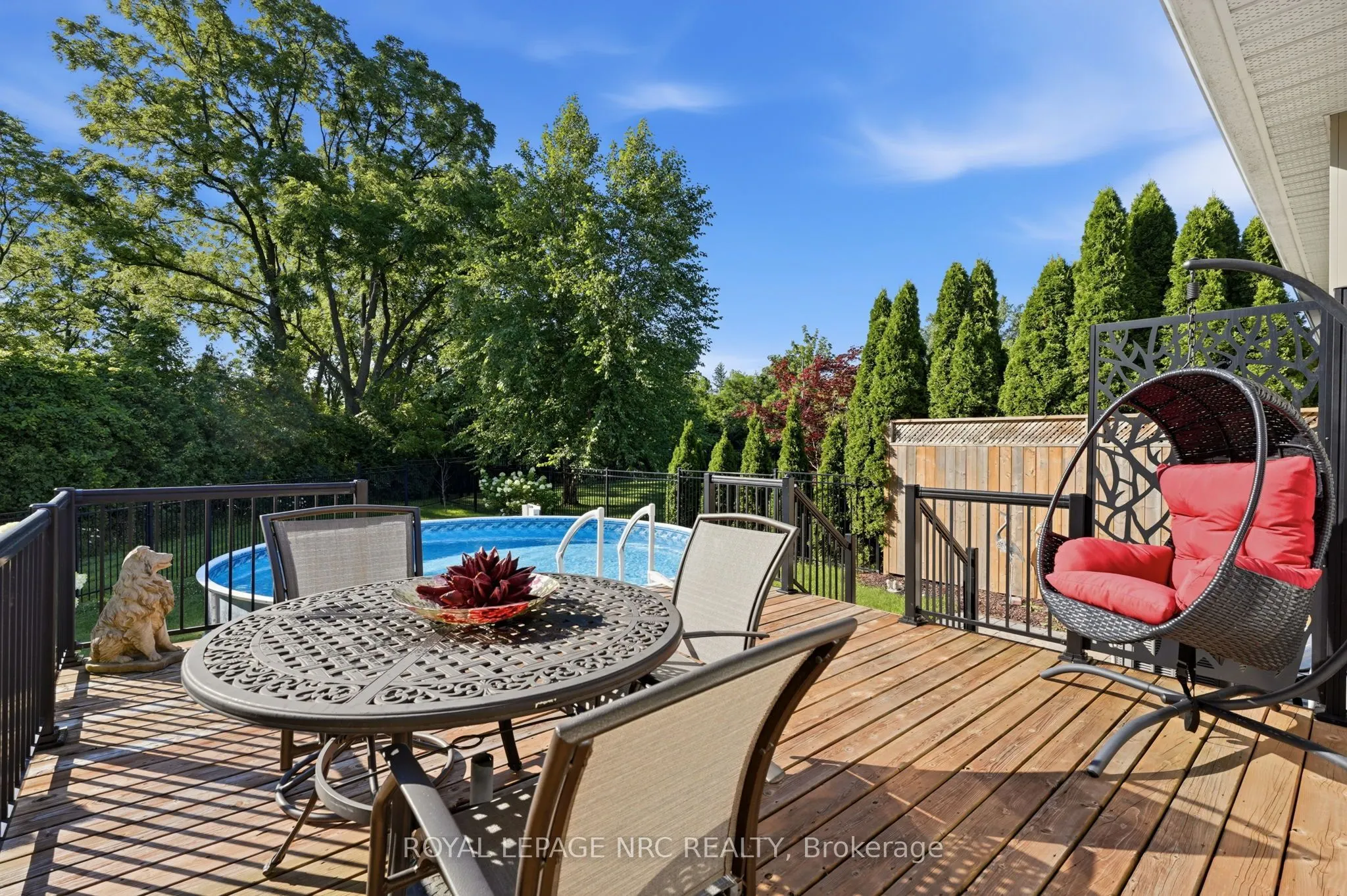 19 Stoneridge Crescent