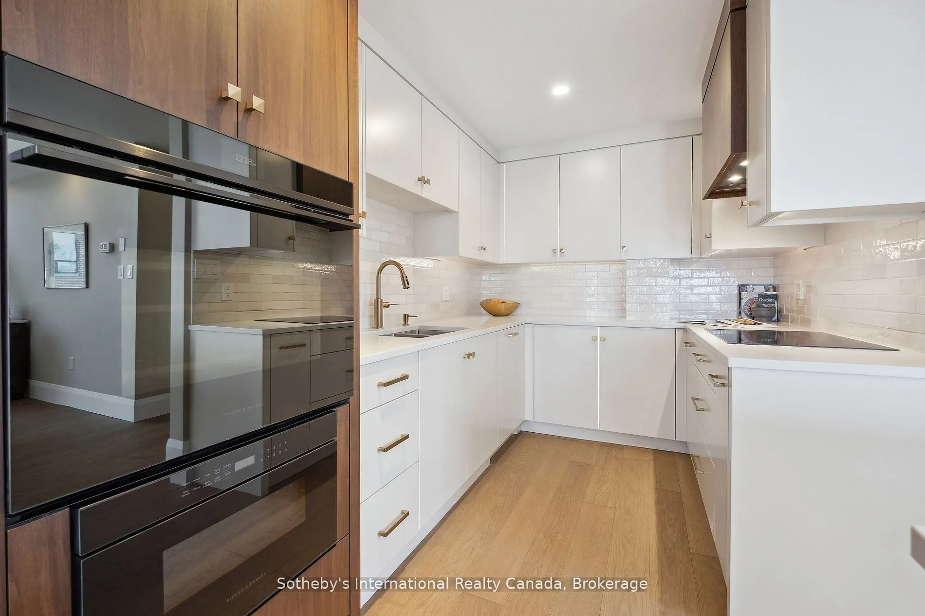 30 Front Street #401