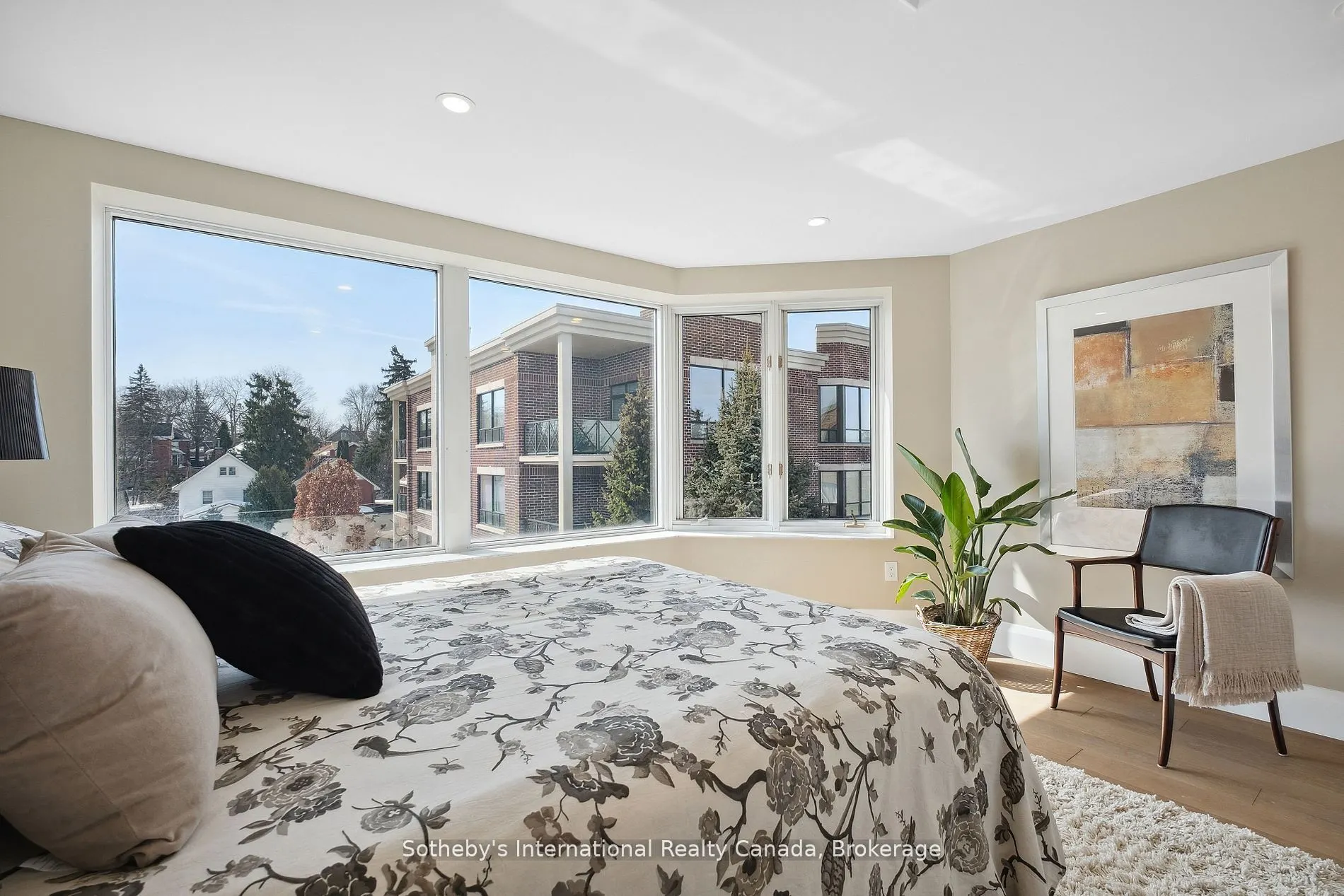 30 Front Street #401
