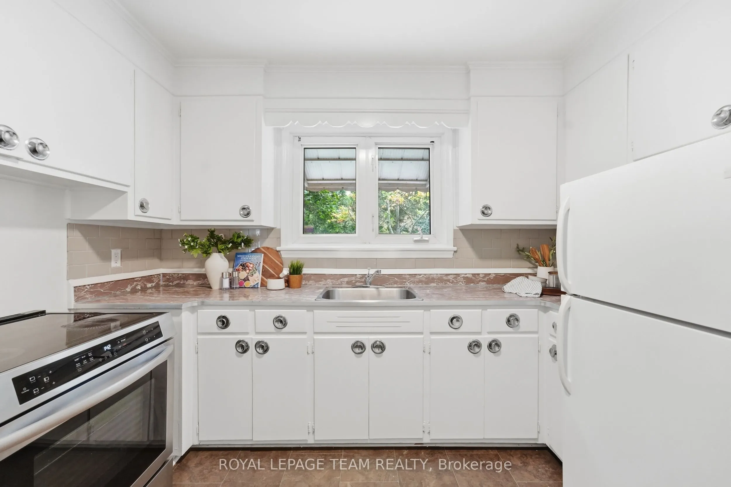 1088 Checkers Road