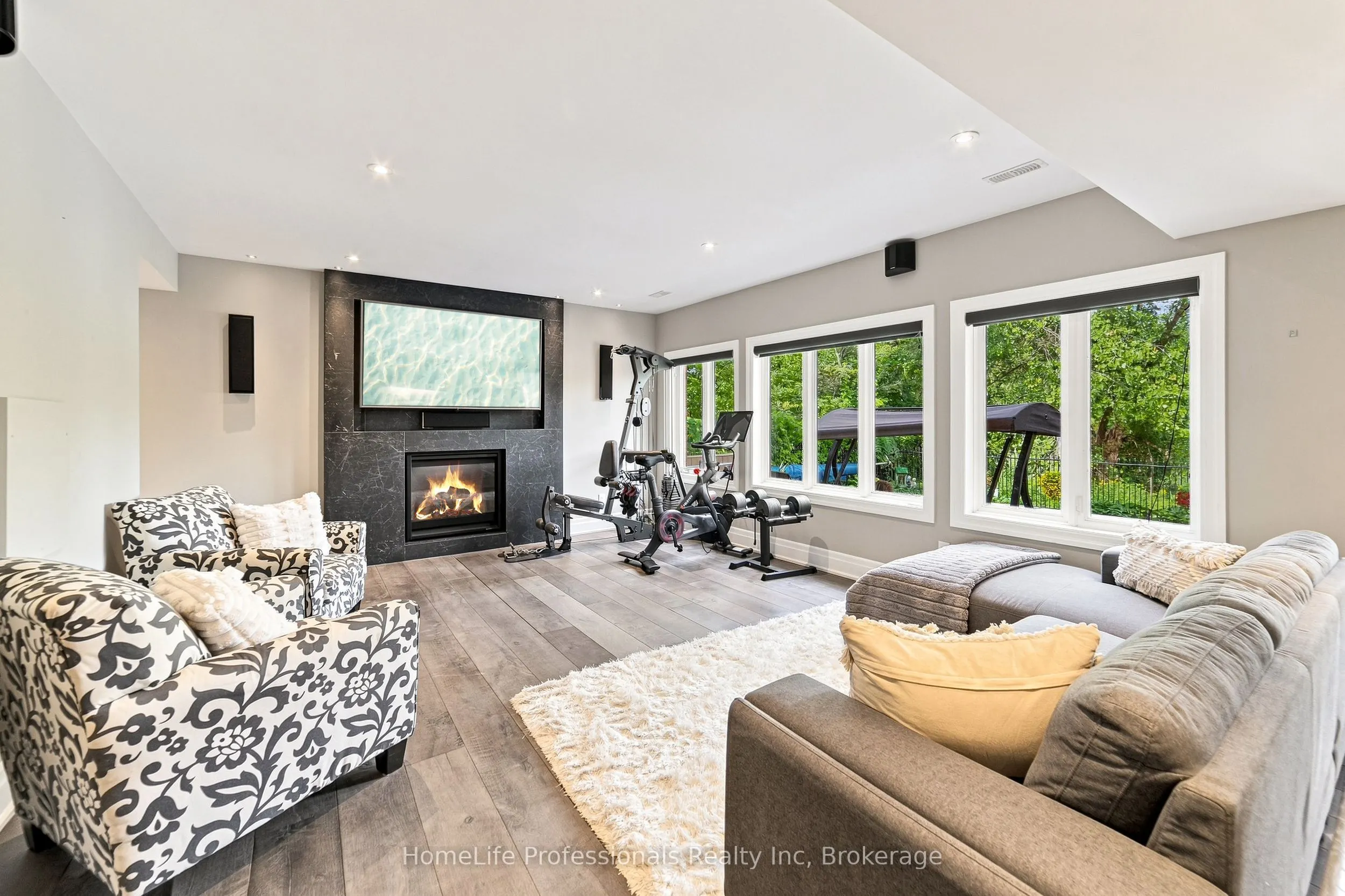 123 Tollgate Drive
