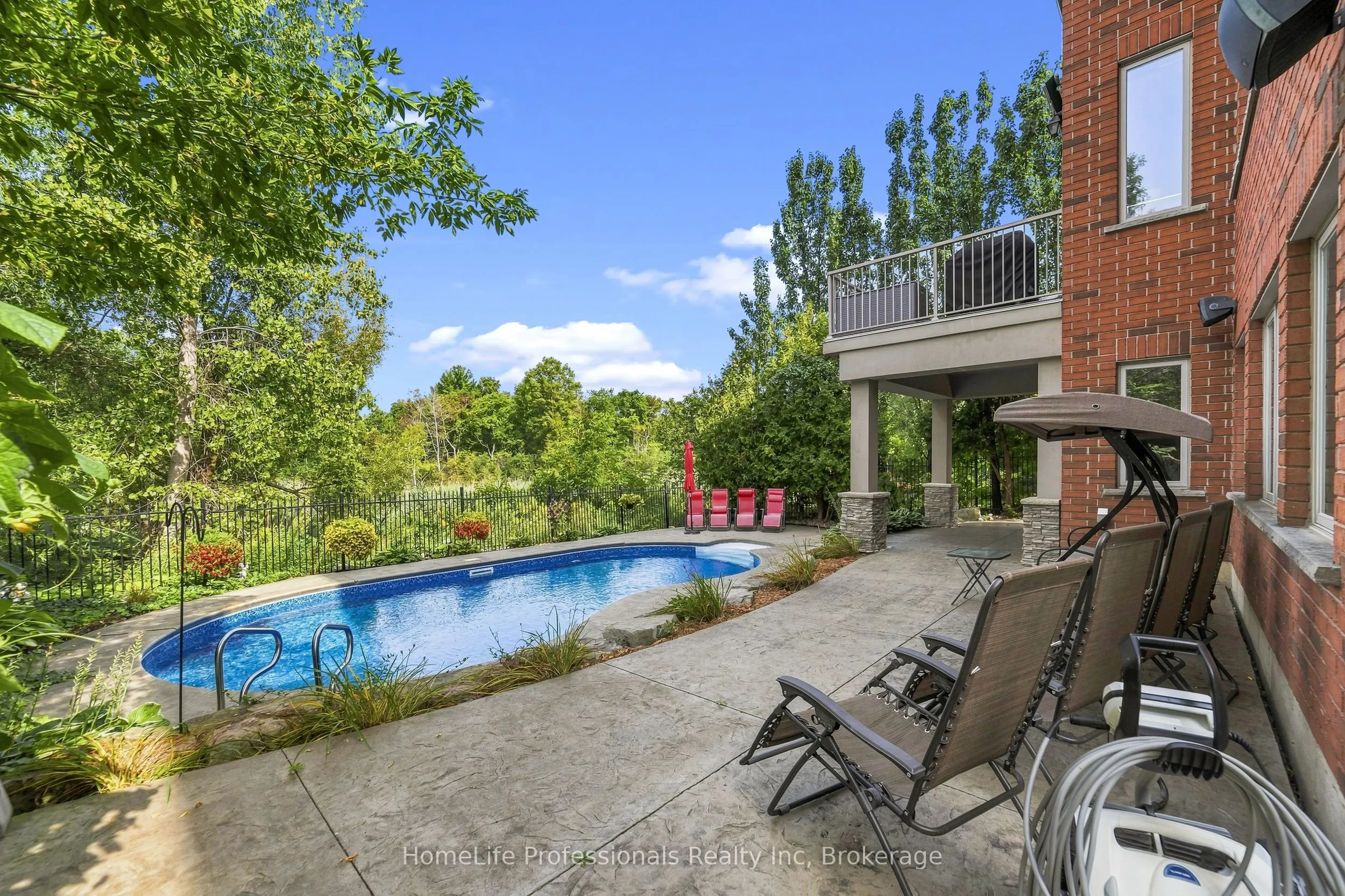 123 Tollgate Drive