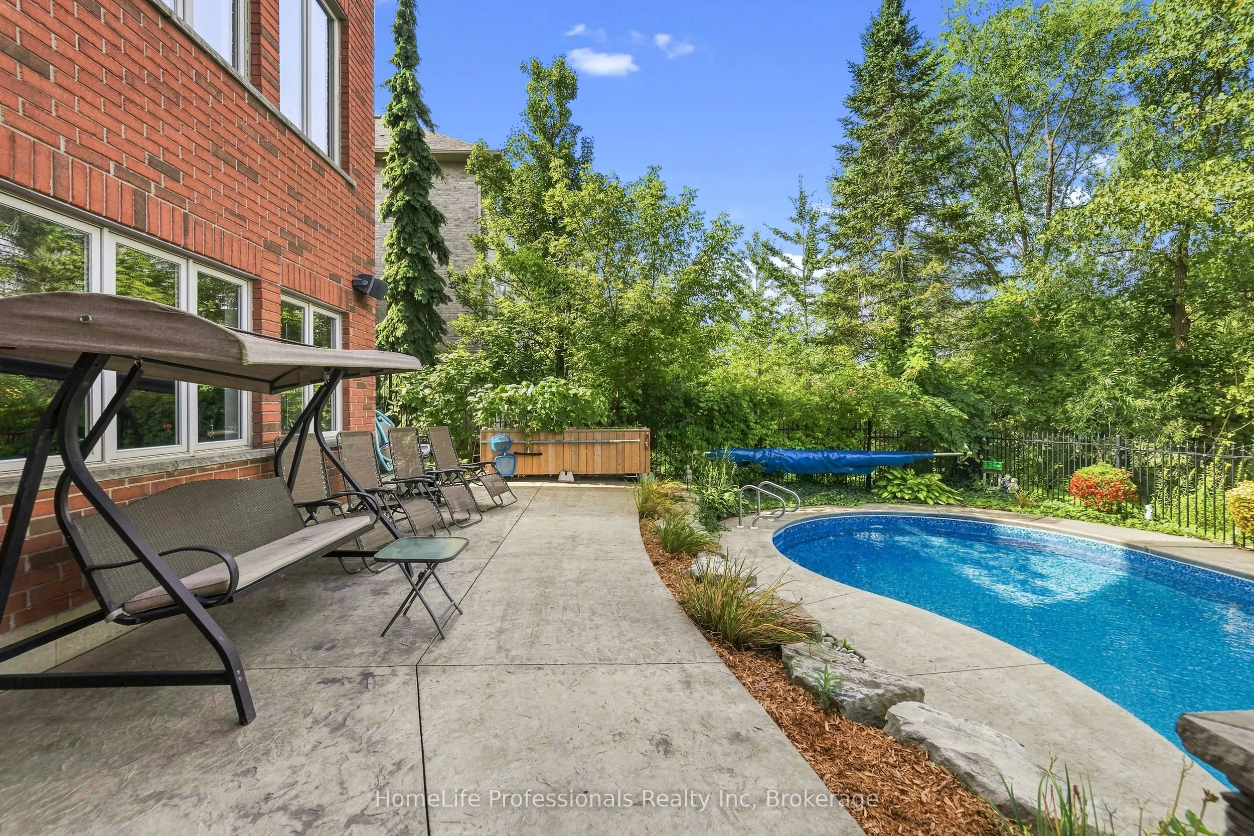123 Tollgate Drive