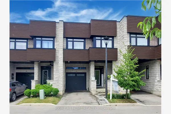 35 Midhurst Heights