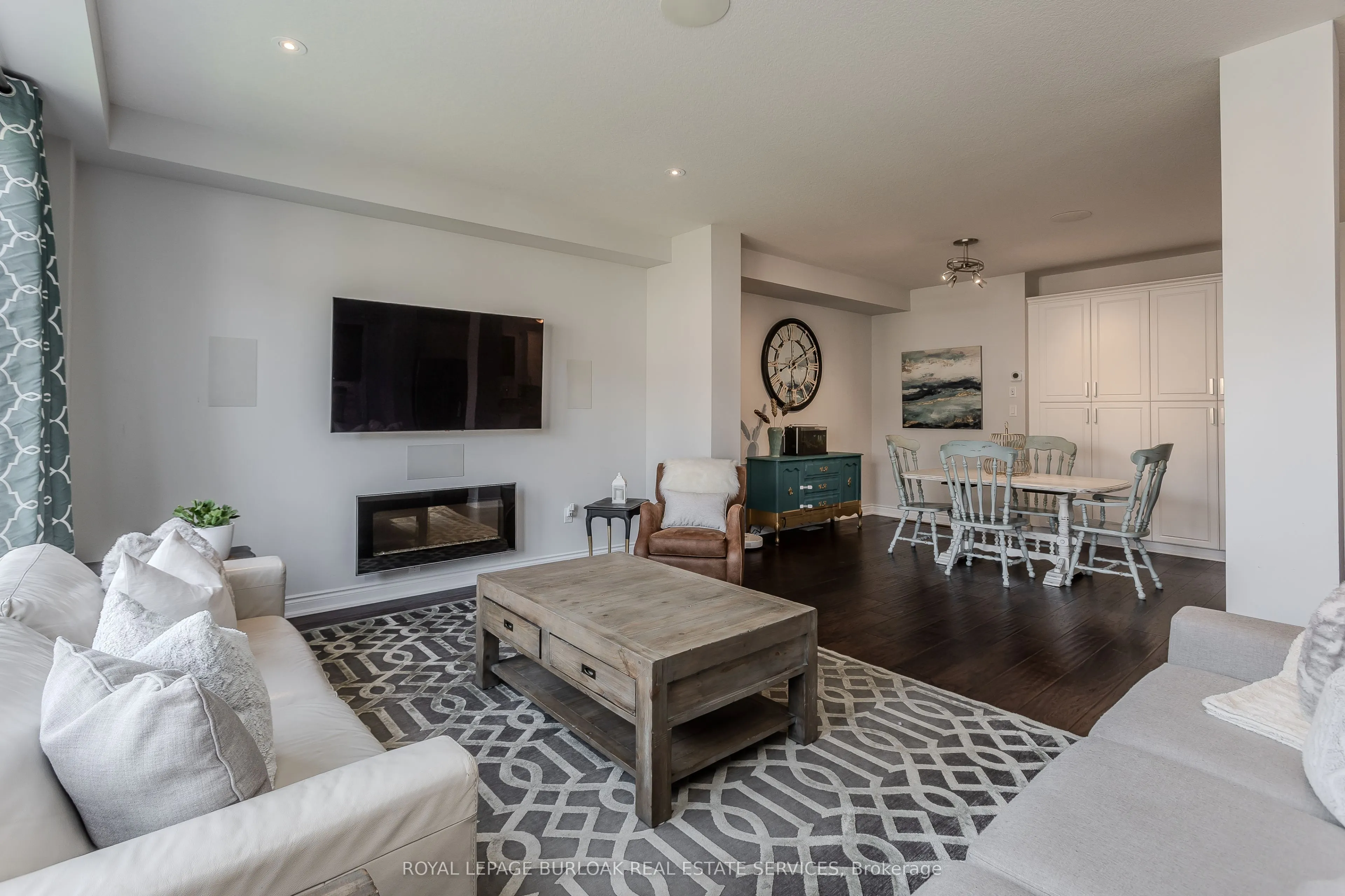 23 West Glen Avenue