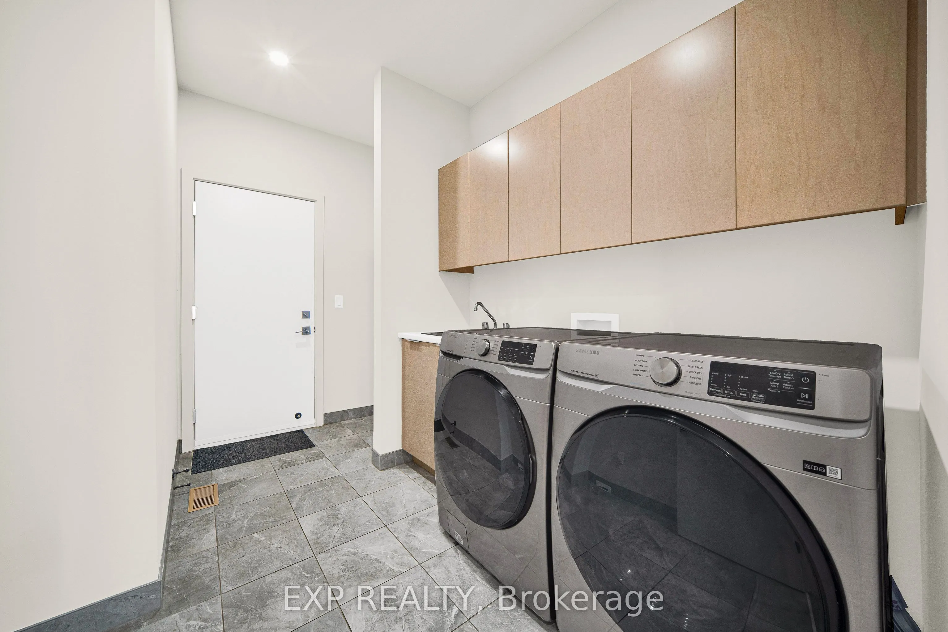 708 Wooler Place