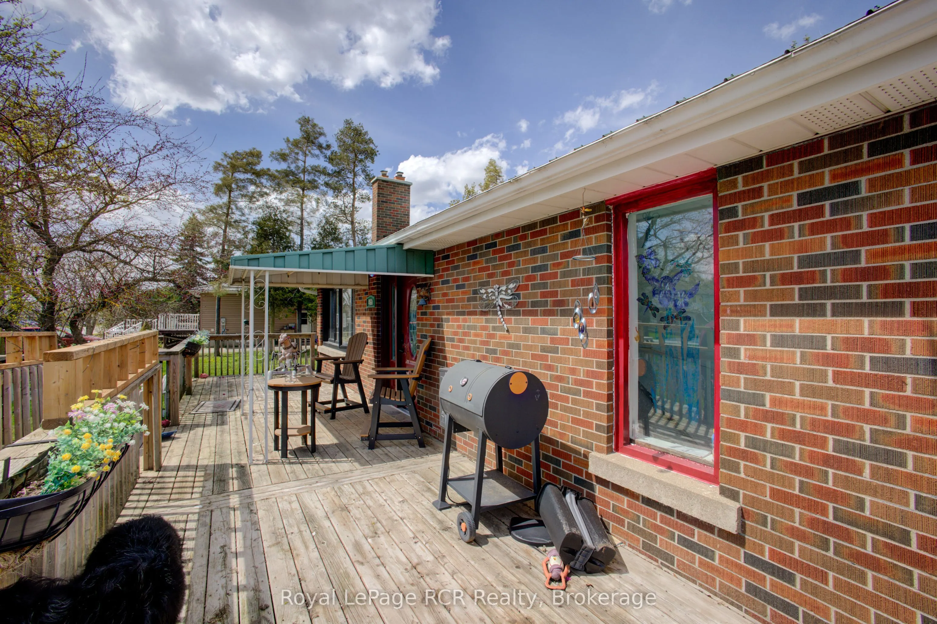 460 Domville Street