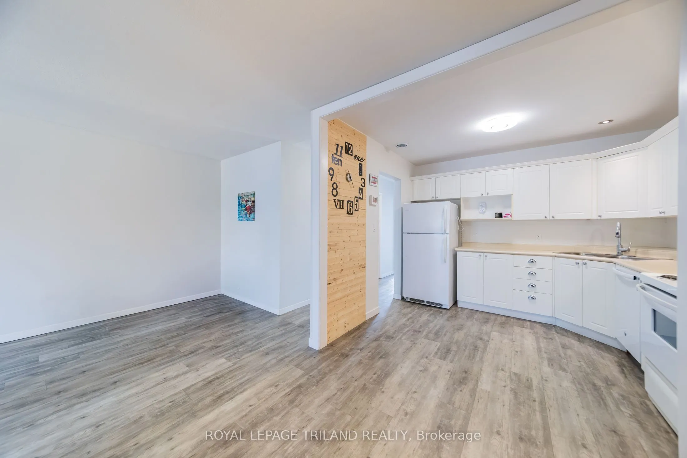 8 OAK Street #5