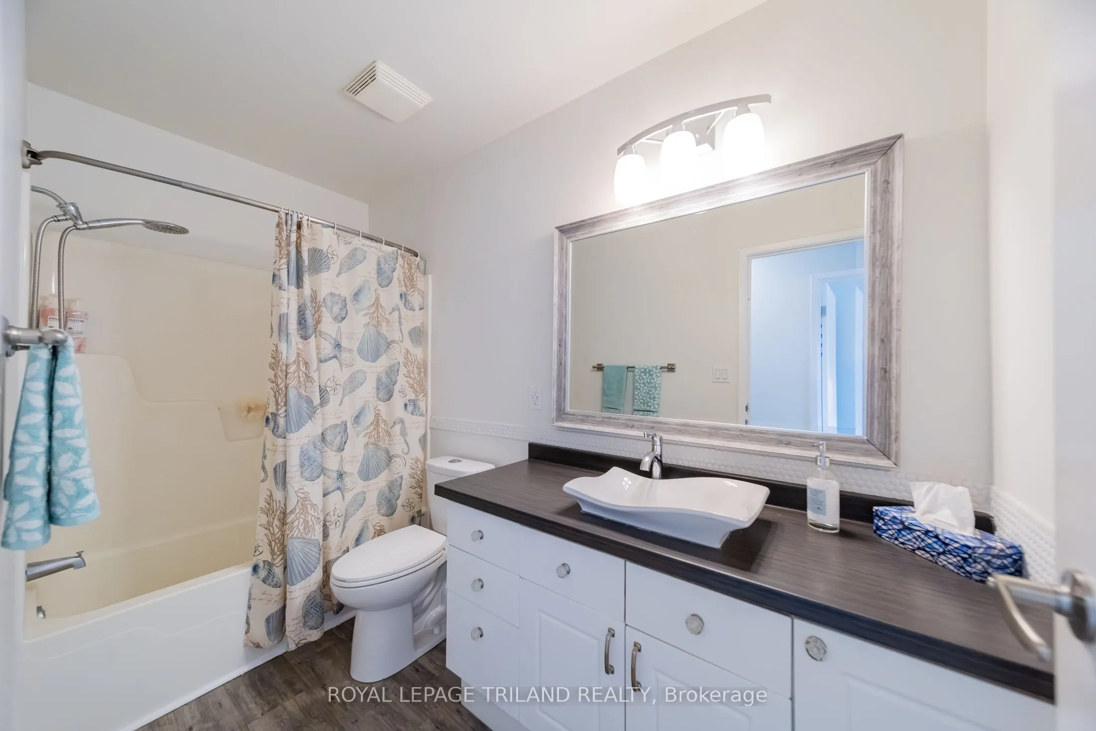 8 OAK Street #5