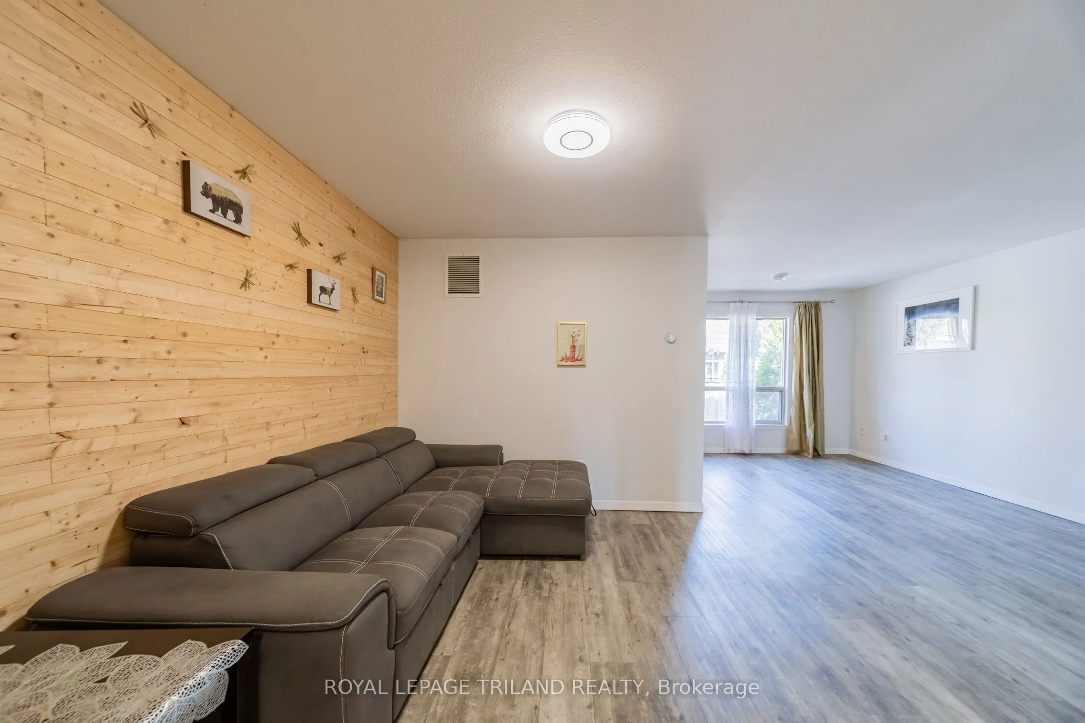 8 OAK Street #5