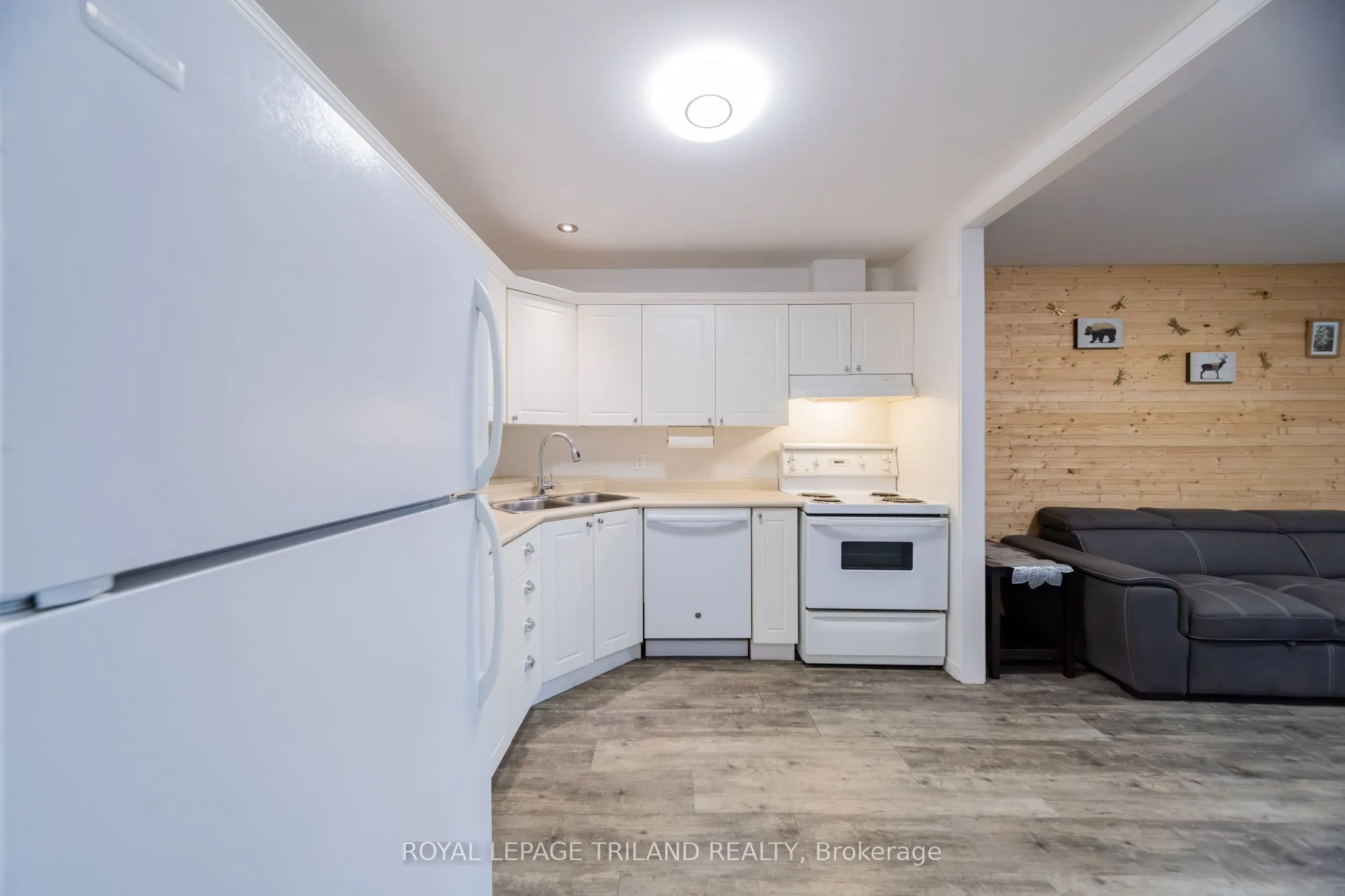 8 OAK Street #5