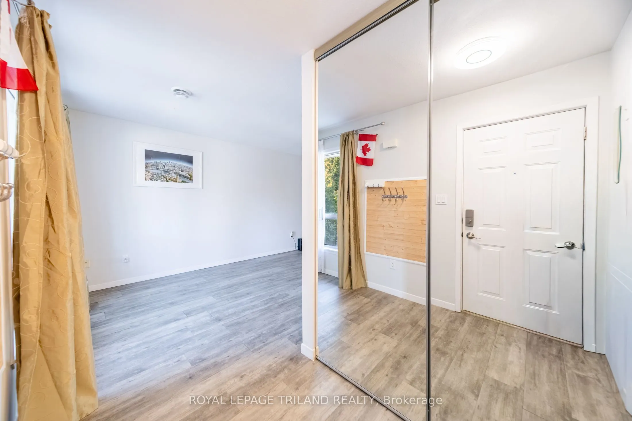 8 OAK Street #5