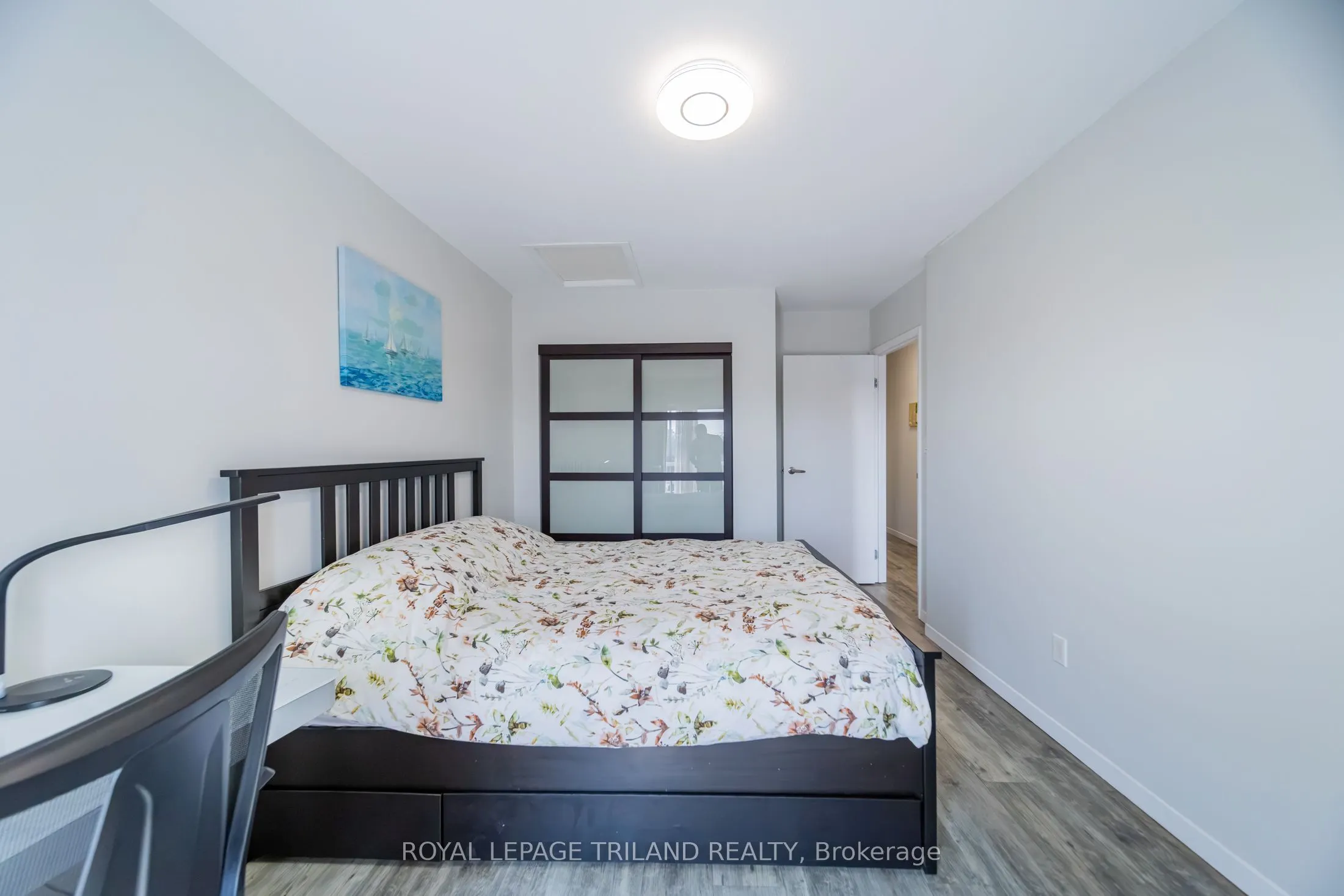 8 OAK Street #5