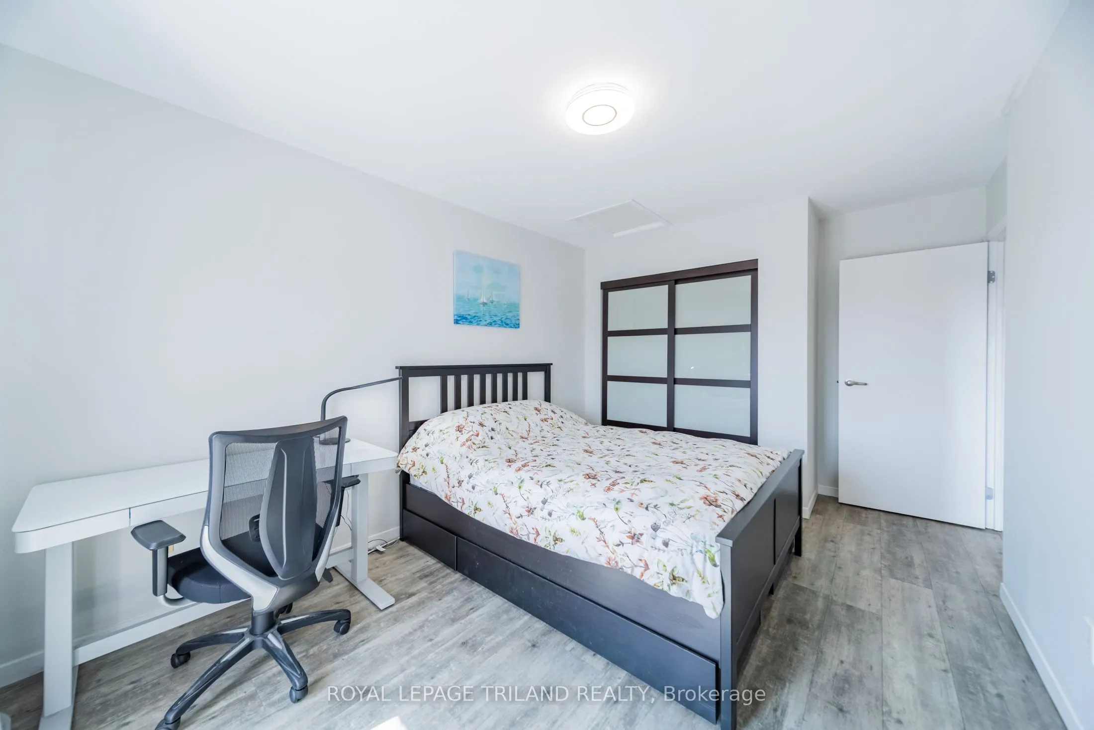 8 OAK Street #5