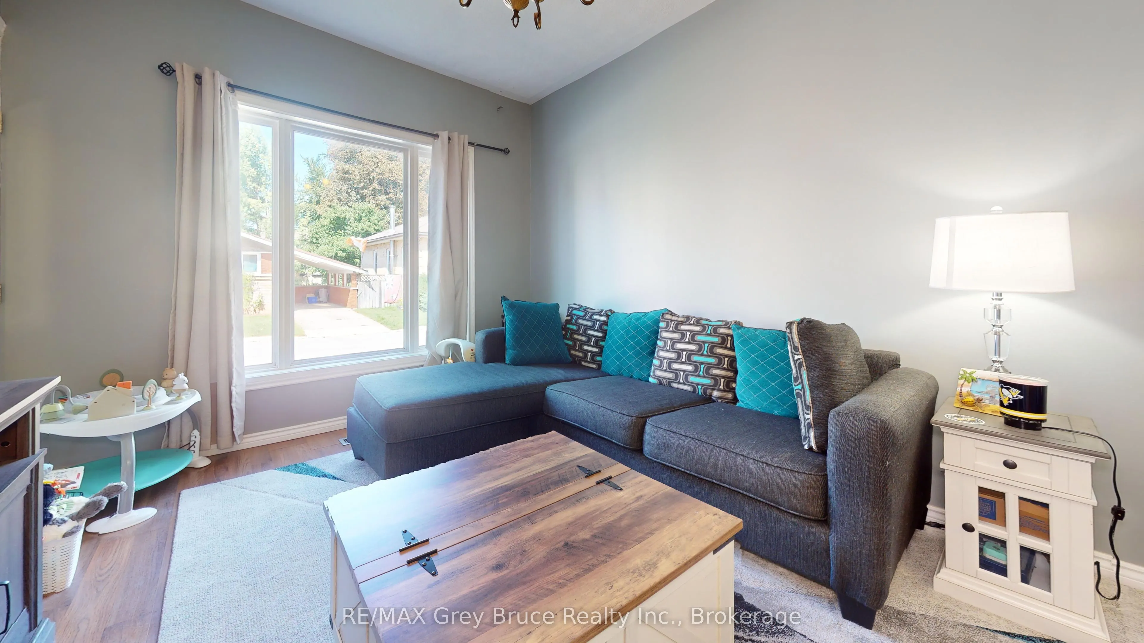 35 5th Street S