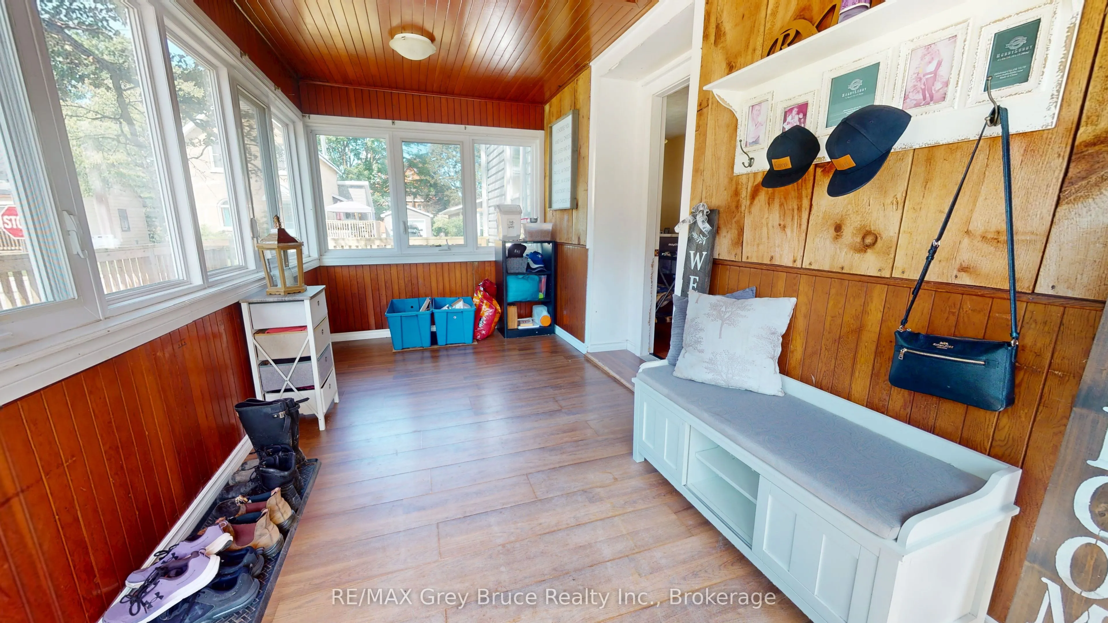 35 5th Street S