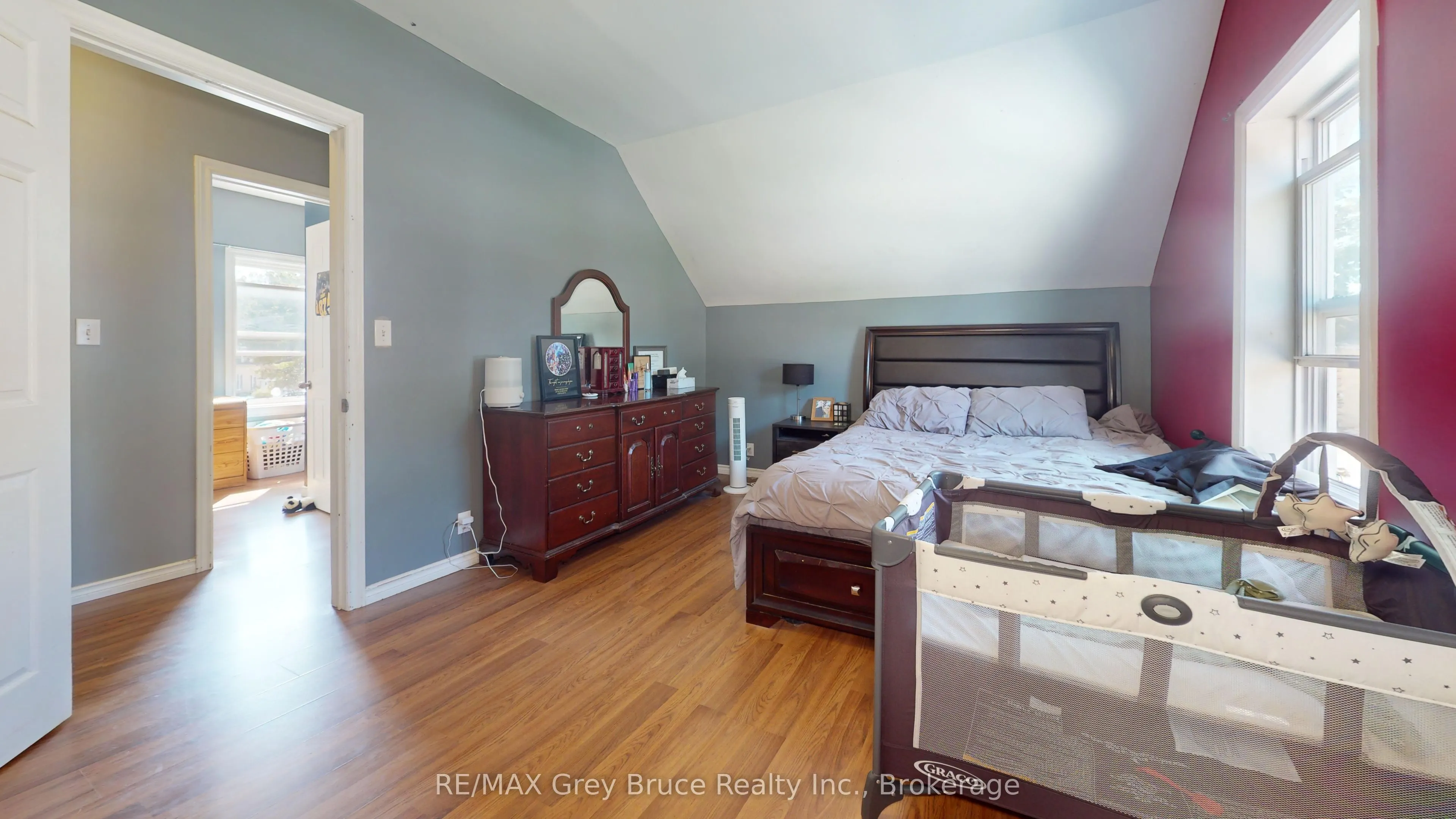 35 5th Street S