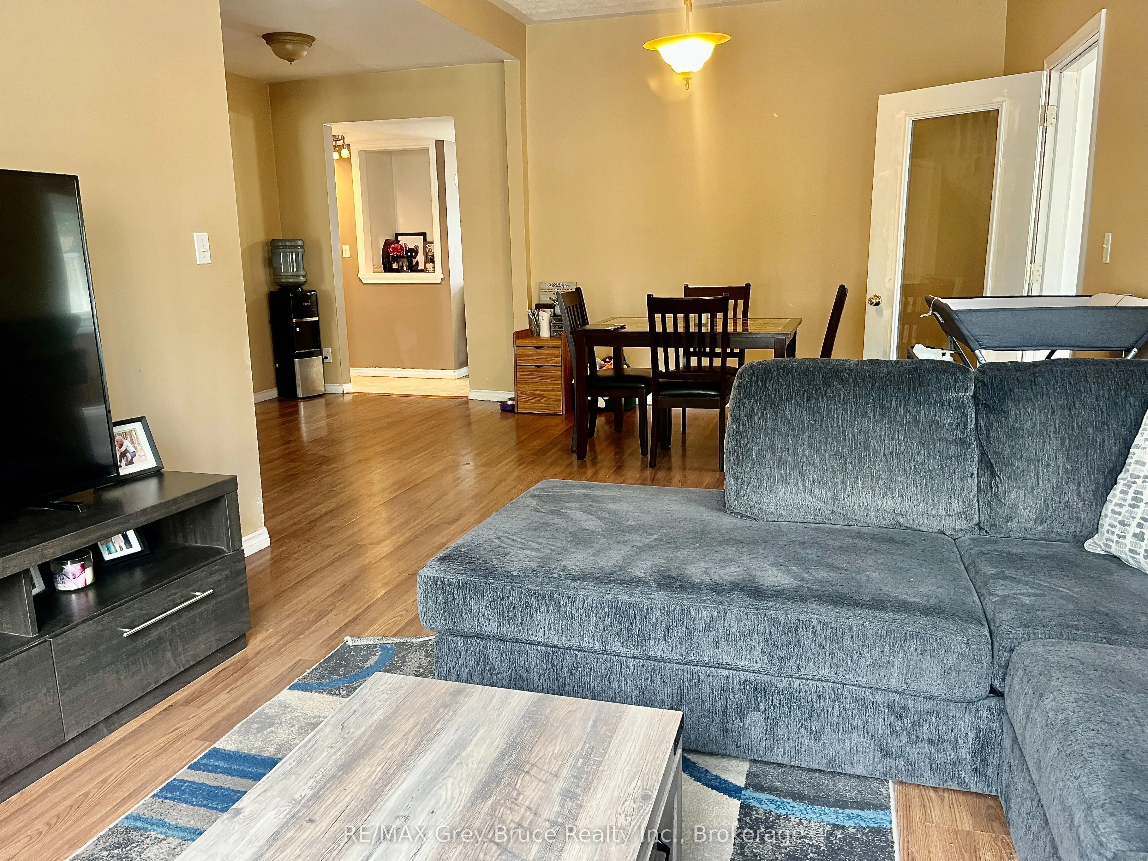 35 5th Street S