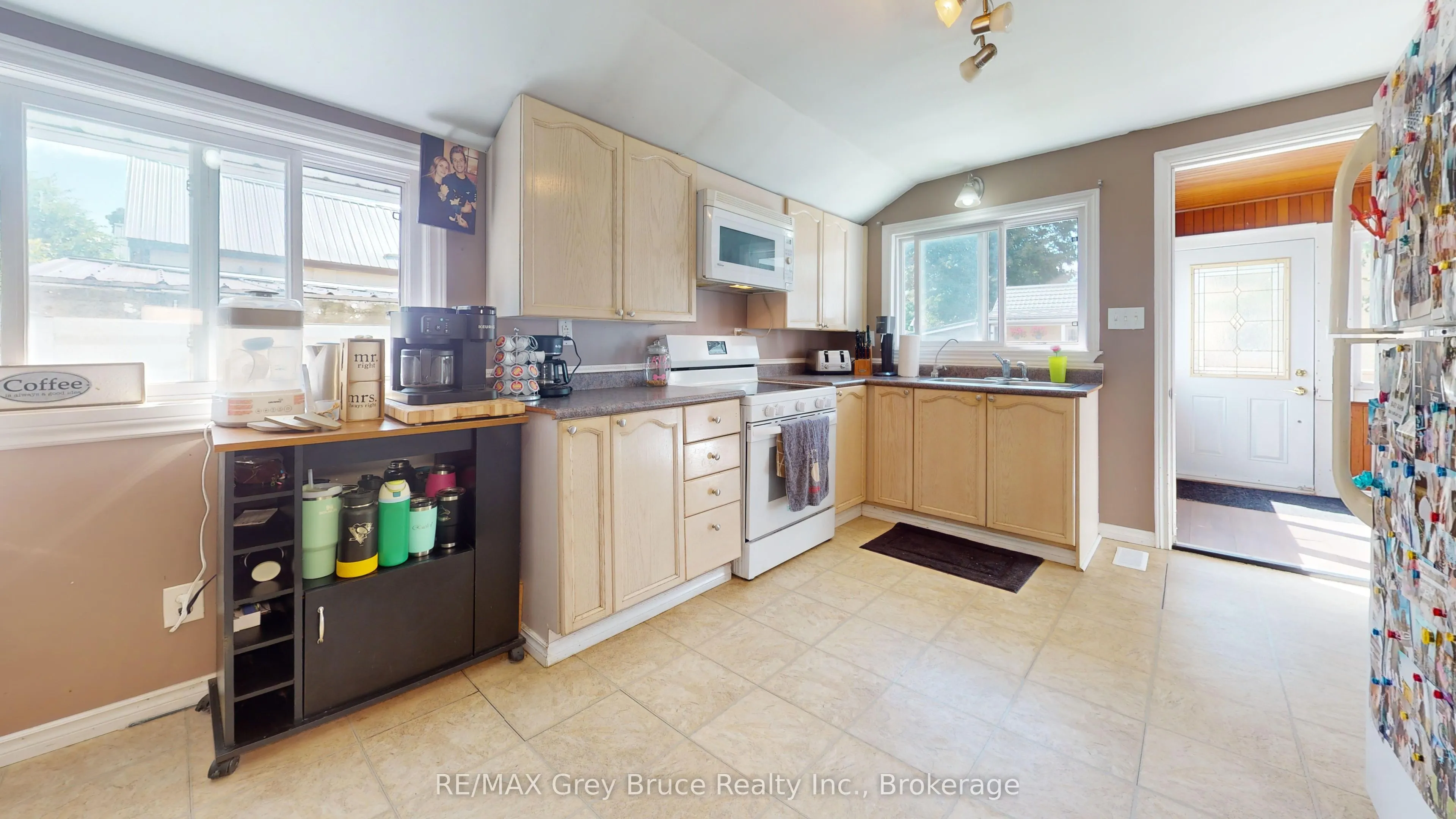 35 5th Street S