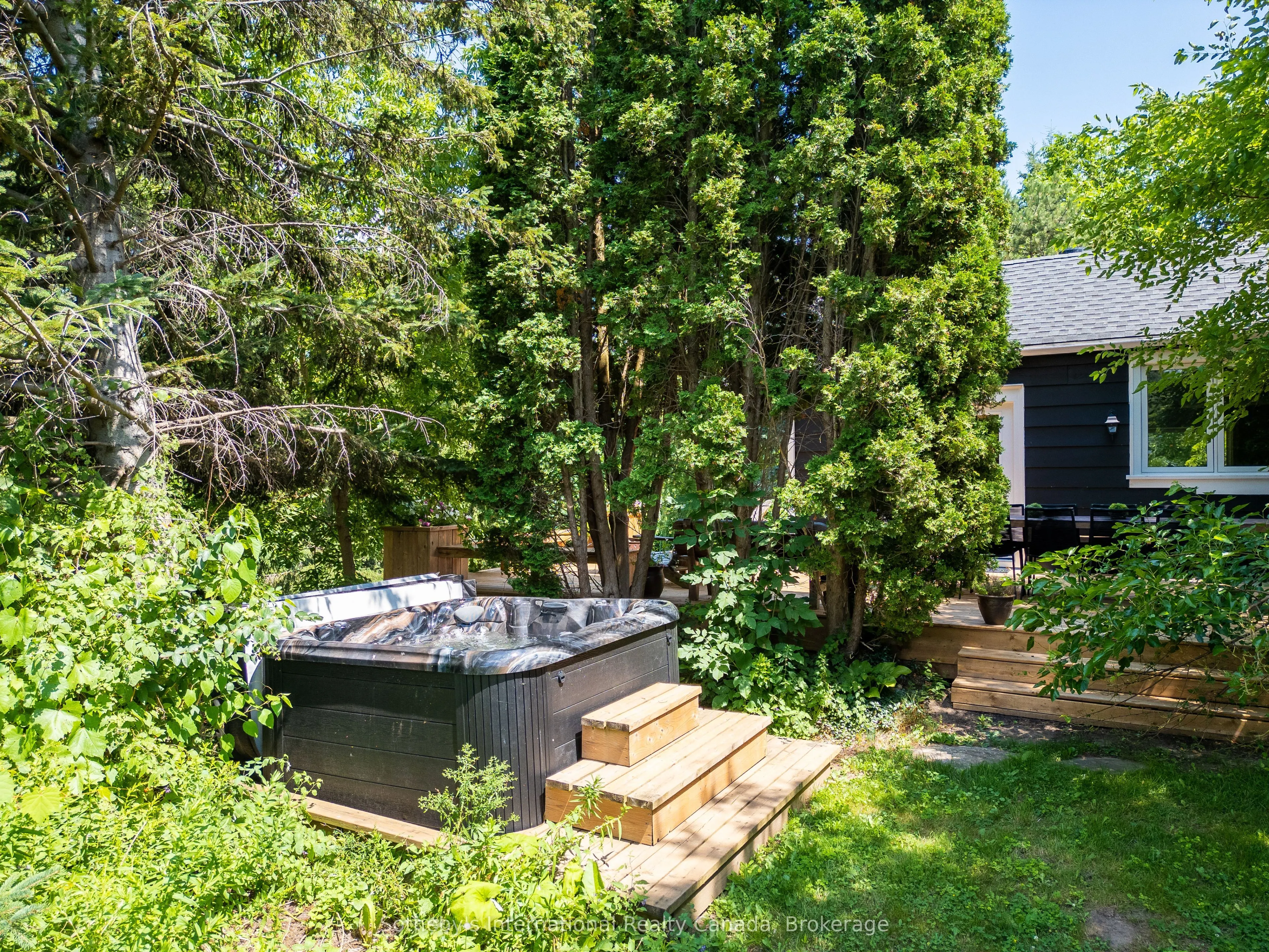 119 Matilda Street