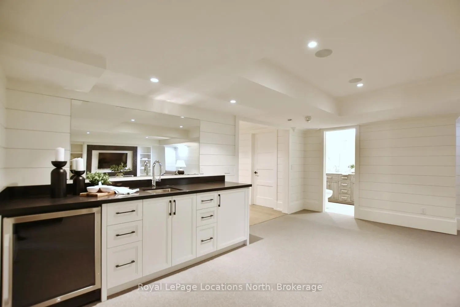 277 JOZO WEIDER Boulevard #902