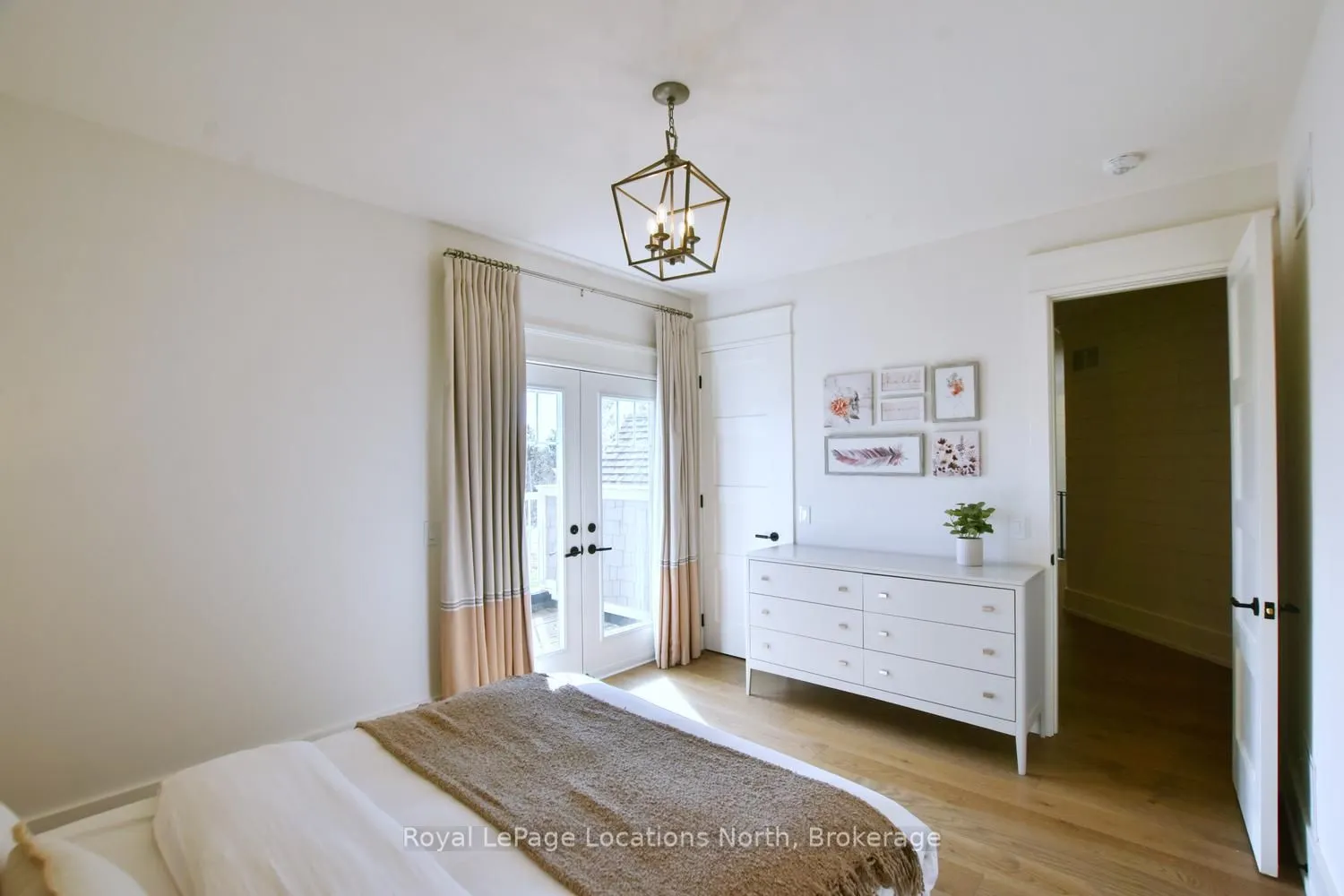 277 JOZO WEIDER Boulevard #902
