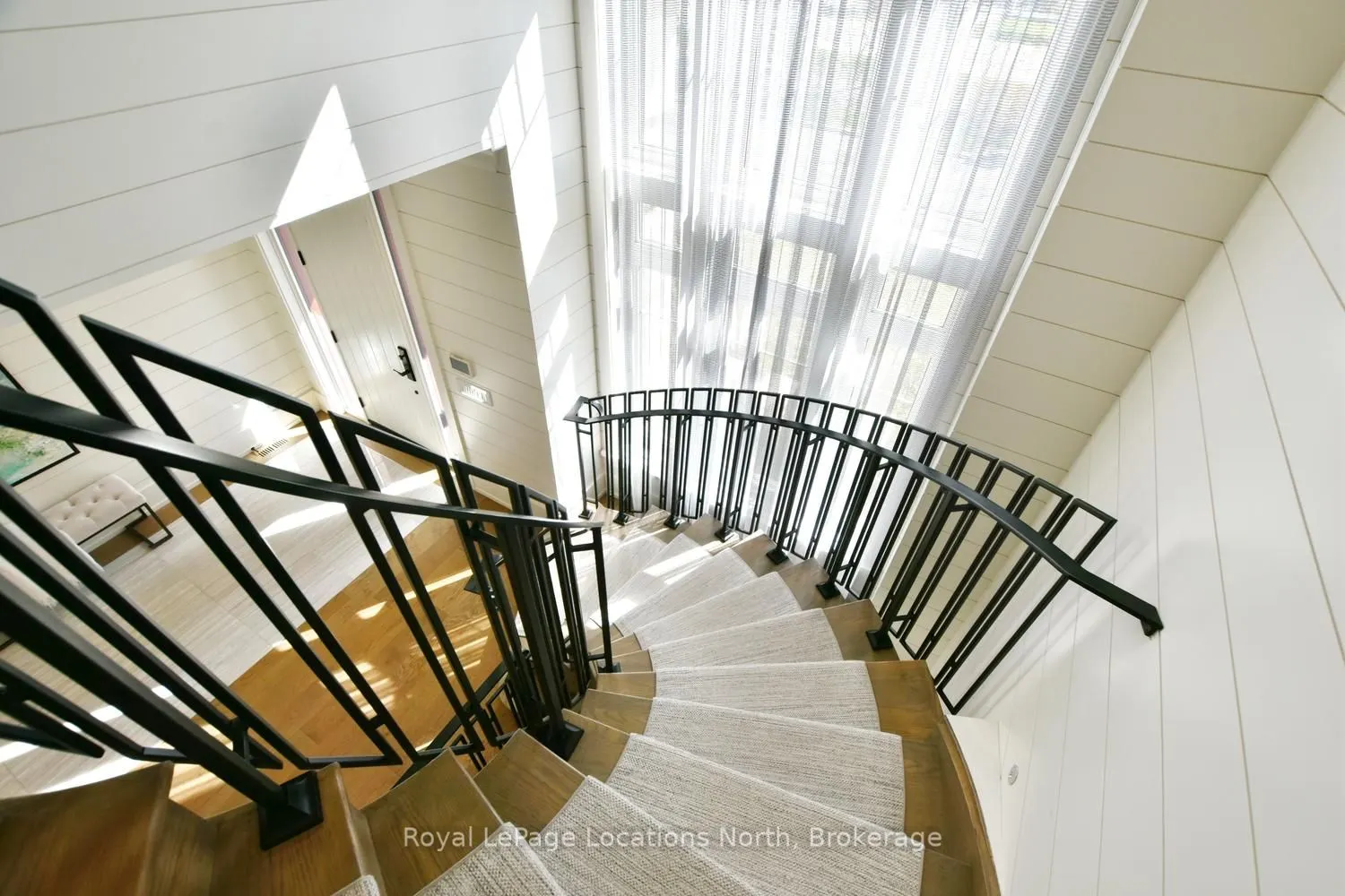 277 JOZO WEIDER Boulevard #902