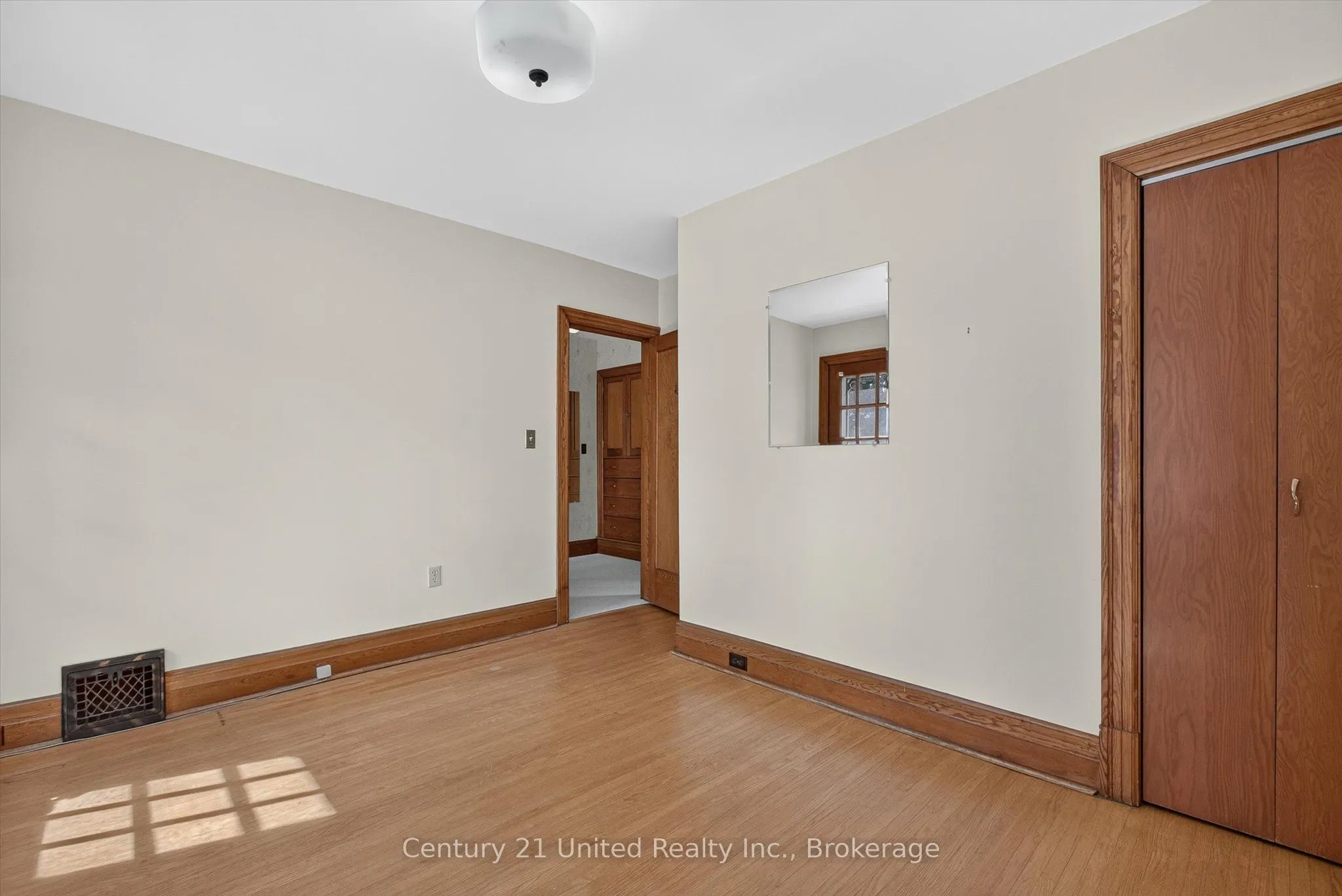 627 Gilmour Street