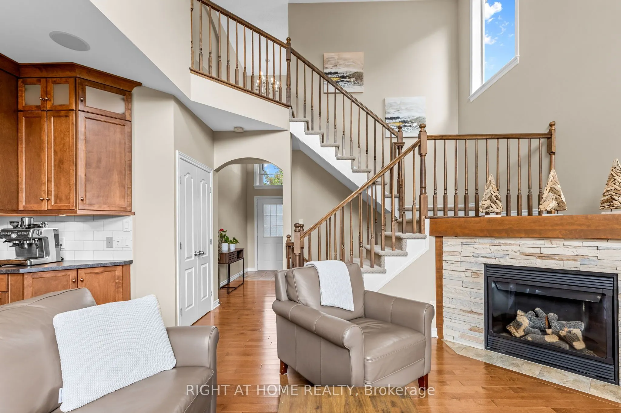 983 Fieldfair Way