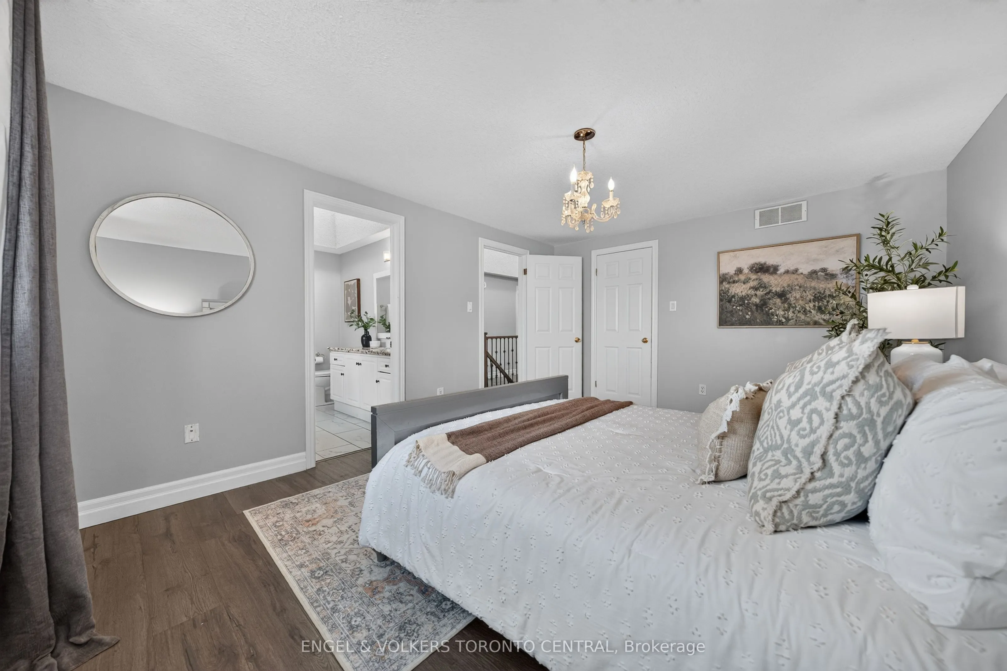 43 Green Vista Drive